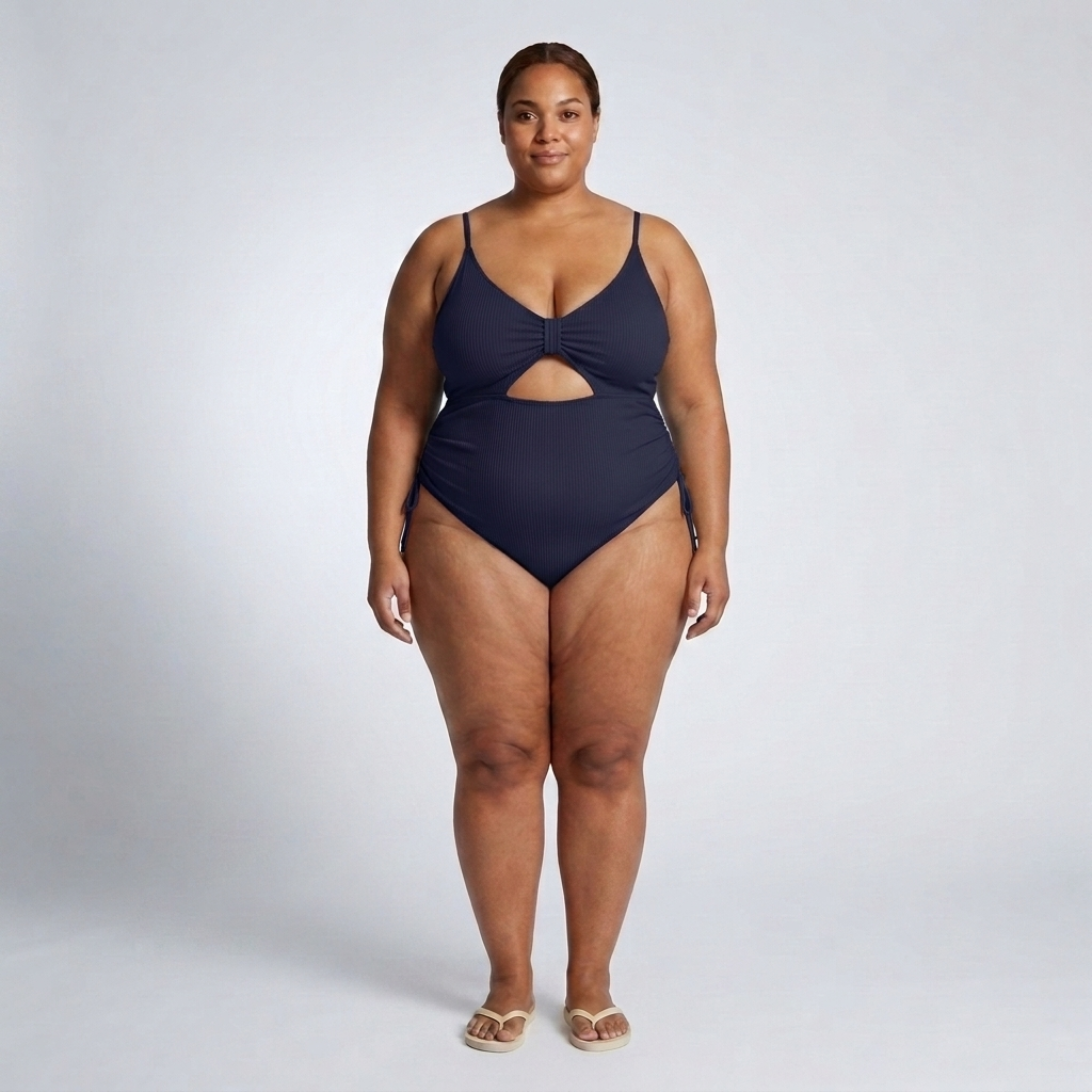 Costume da bagno intero taglia grande da donna con ritagli e arricciature