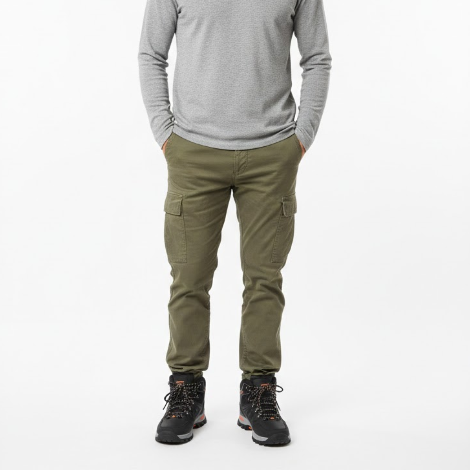 Férfi túracipő bélelt csúszásgátló talppal