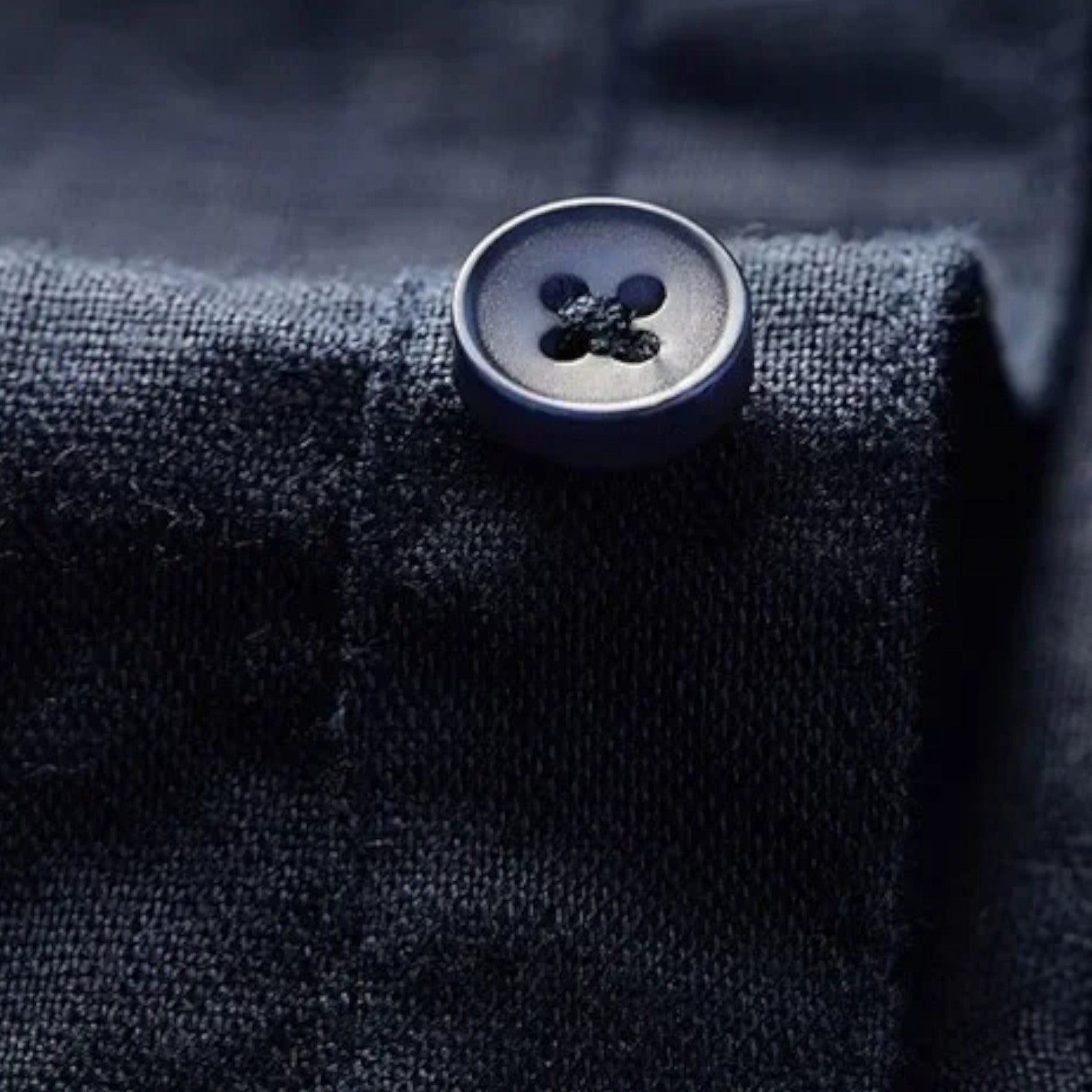 Ancienne Monde | Chemise à Manches Courtes en Lin pour Homme – Légèreté et Confort pour les Journées d’Été