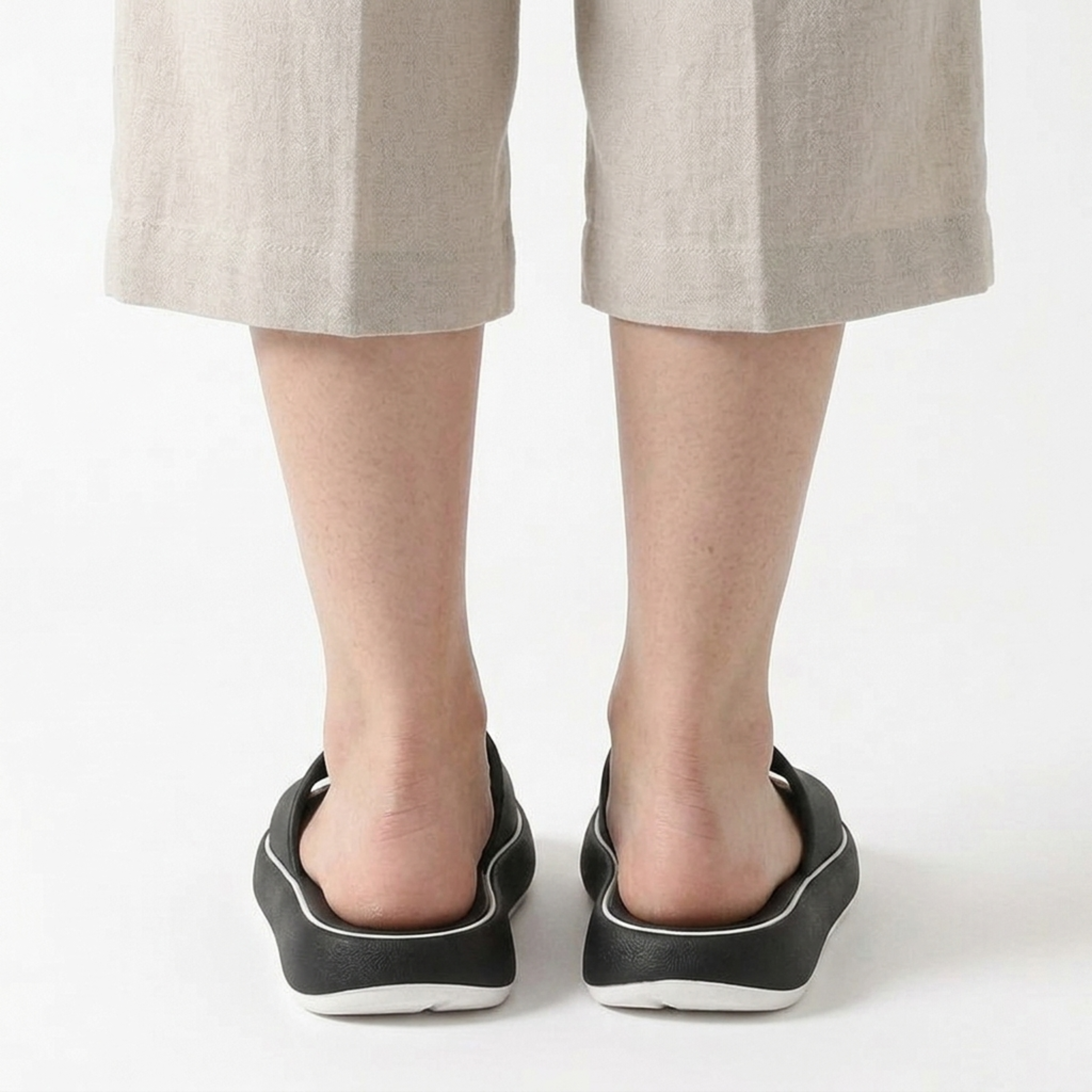 Badeclogs – dicke, gepolsterte Sohle – Sommer und Zuhause