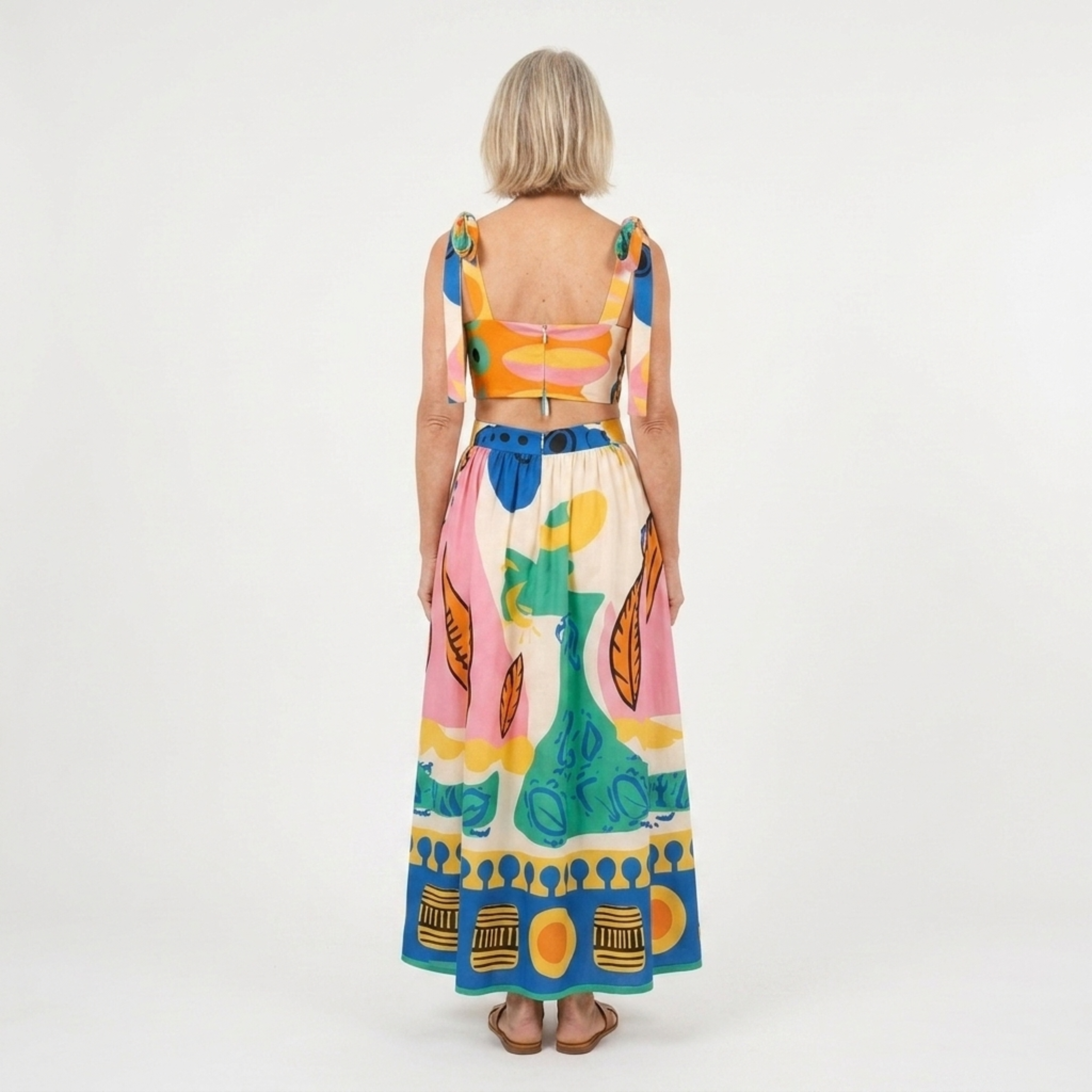 Sæt med crop top og lang nederdel med print — to dele — sommerferie