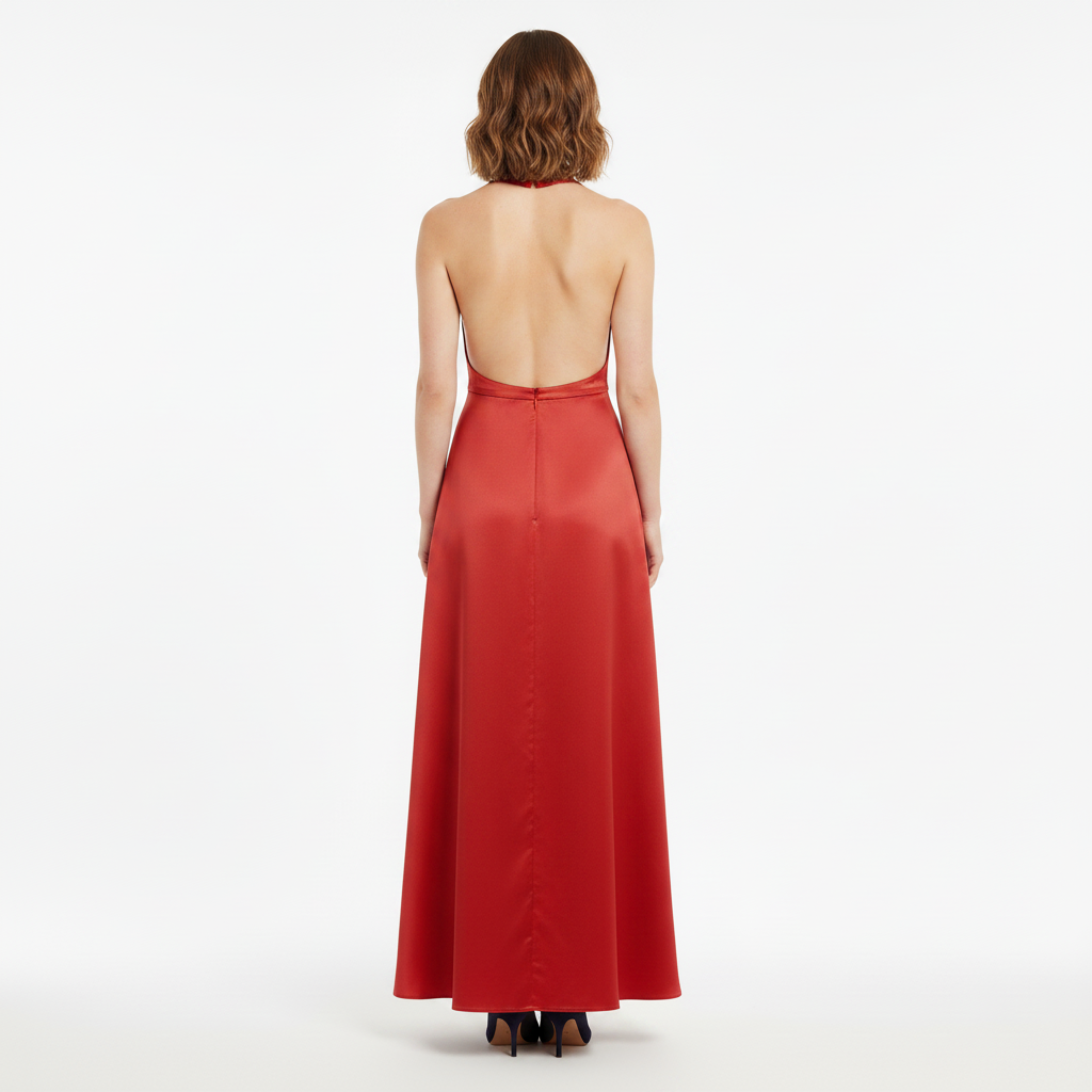 Vestido de ceremonia para mujer en satén brillante corte evasé con espalda descubierta