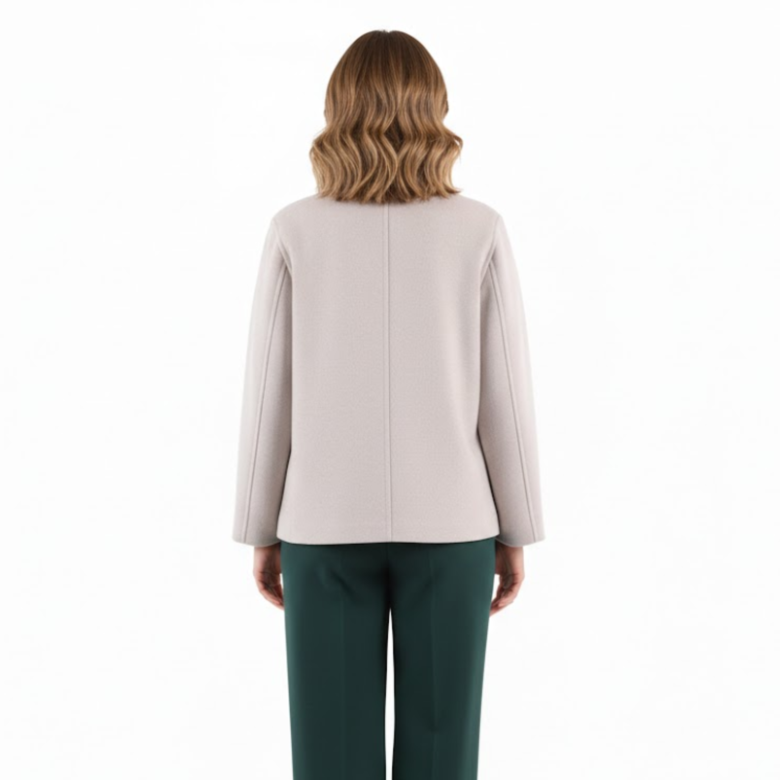 Chaqueta corta para mujer con cuello alto y cierre sencillo de corte informal