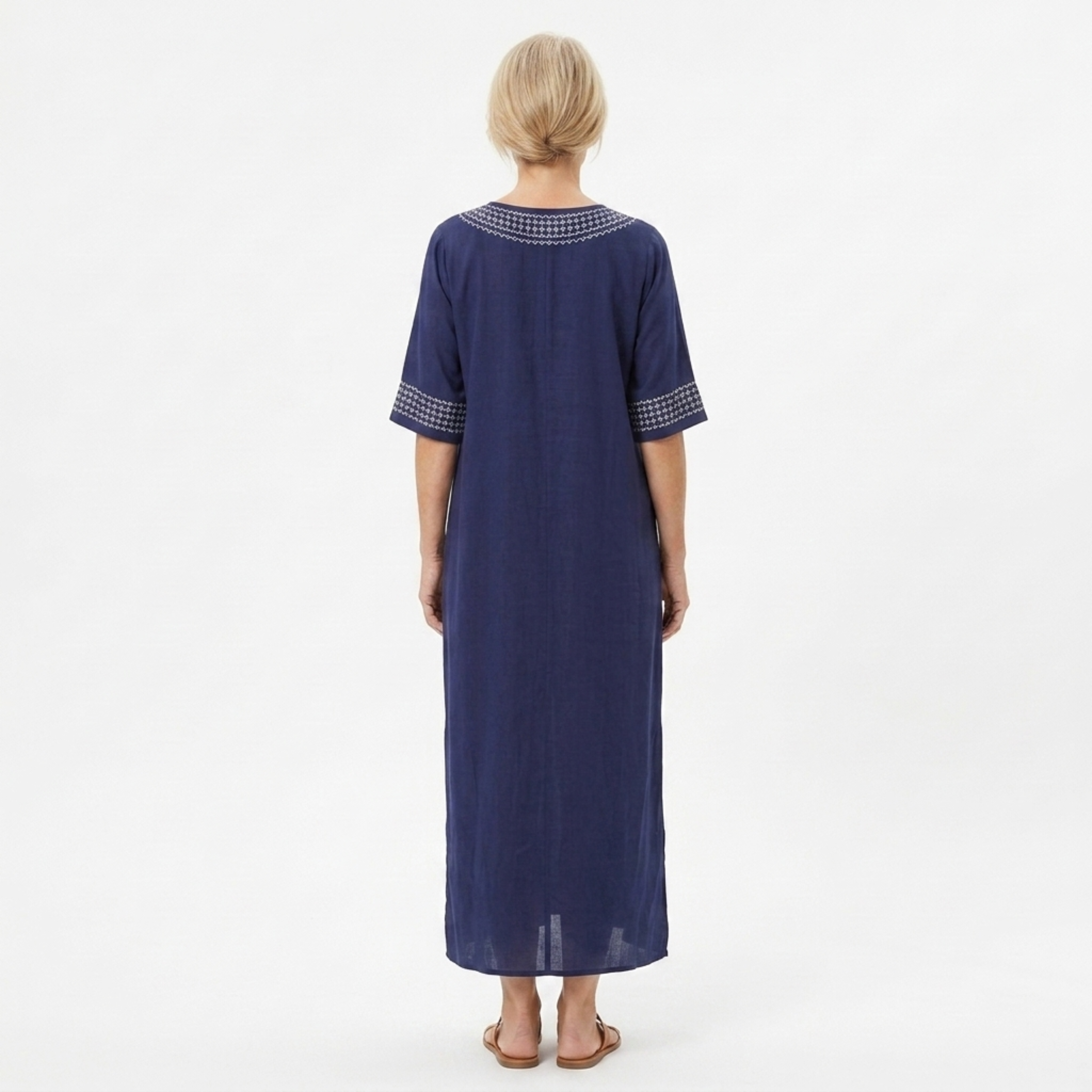 Bata kimono de playa larga — corte amplio — vacaciones de verano