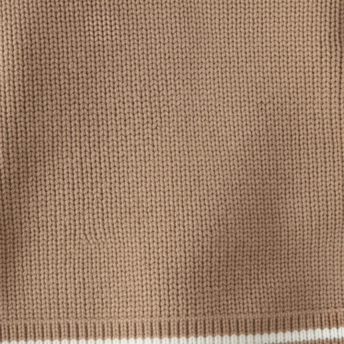 Men's Korean Round Neck Fitted Sweater with Patchwork Details