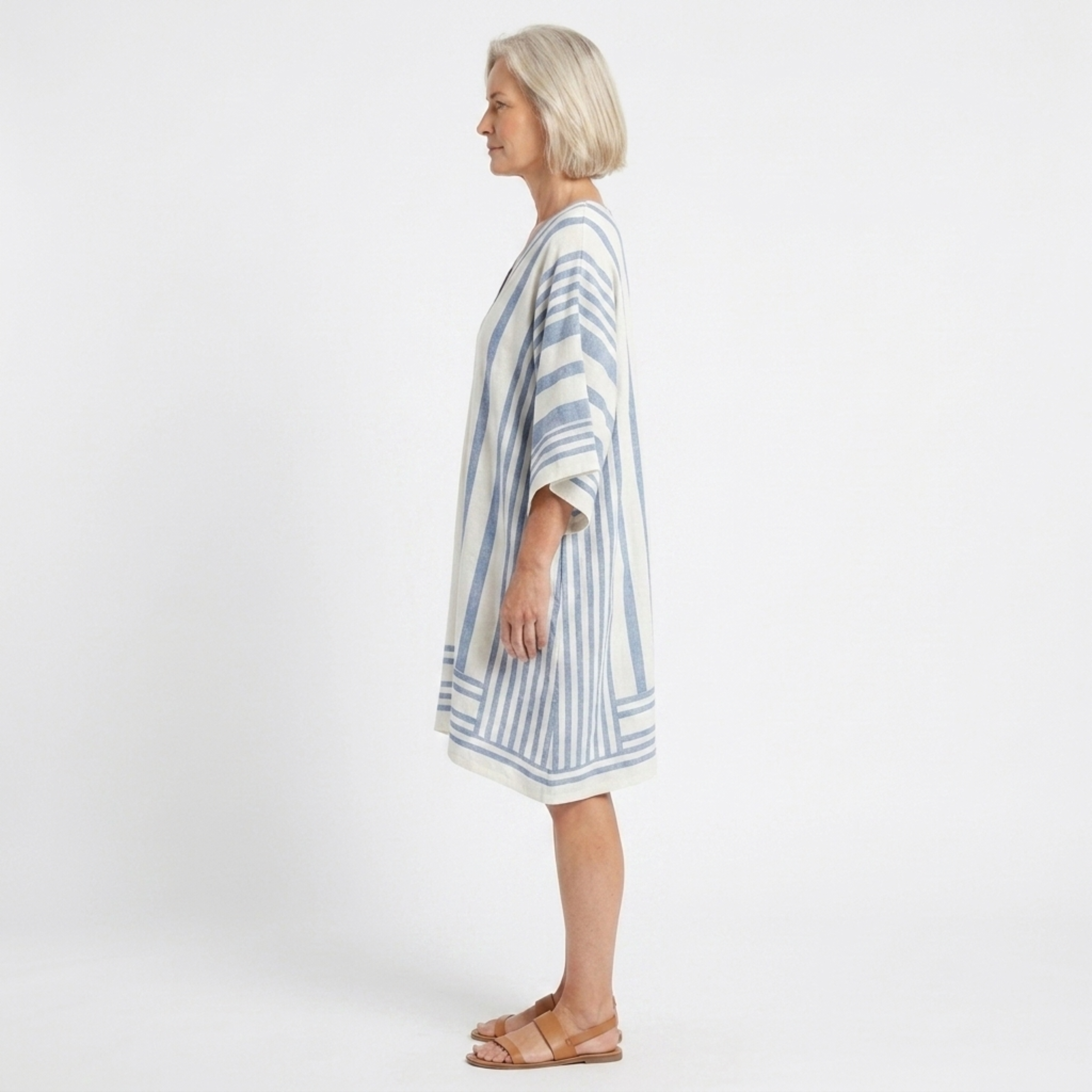 Striped kimono tunic for women — loose fit — beach and travel