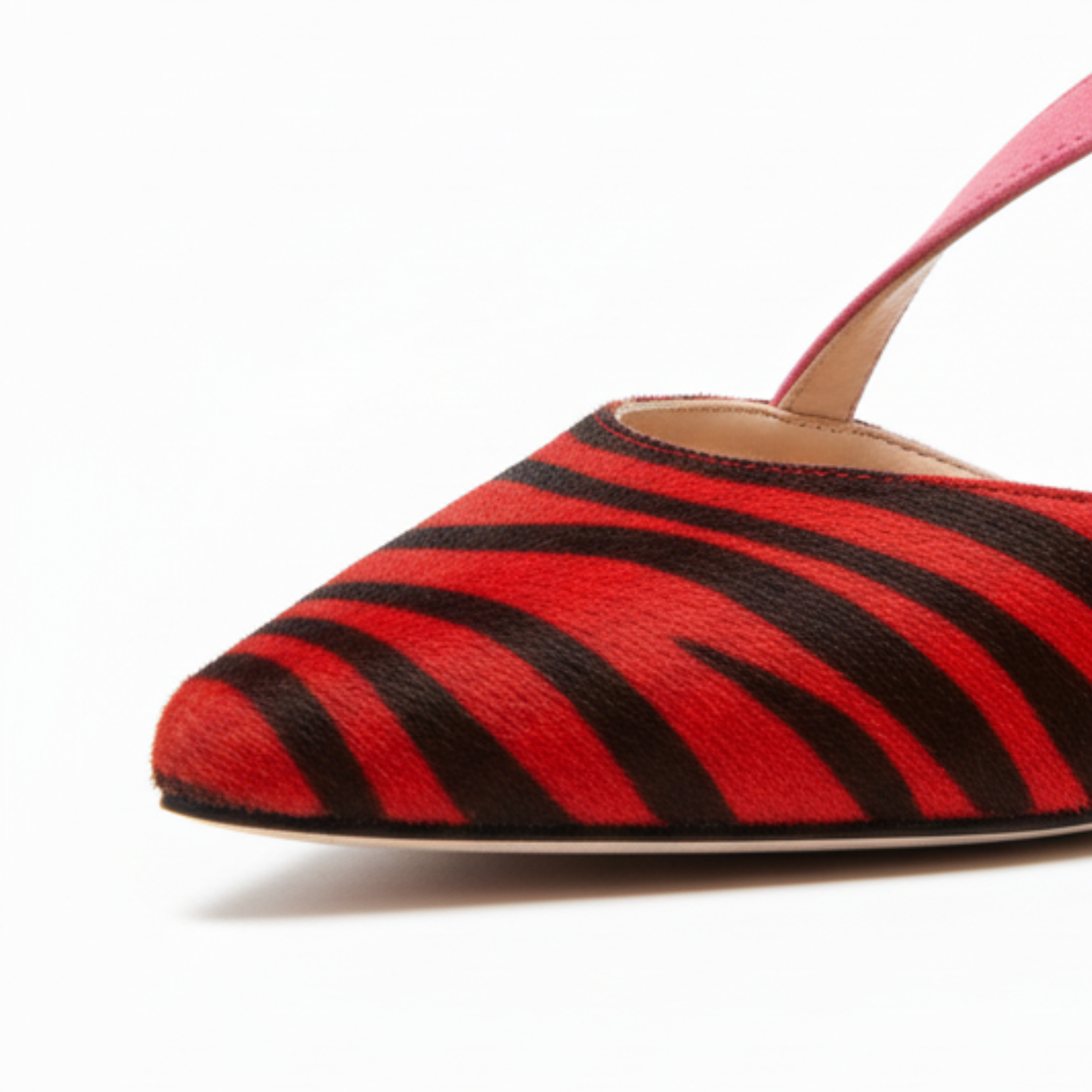 Płaskie Szpilki z Krzyżującymi się Paseczkami ze Skóry Wegańskiej dla Kobiet