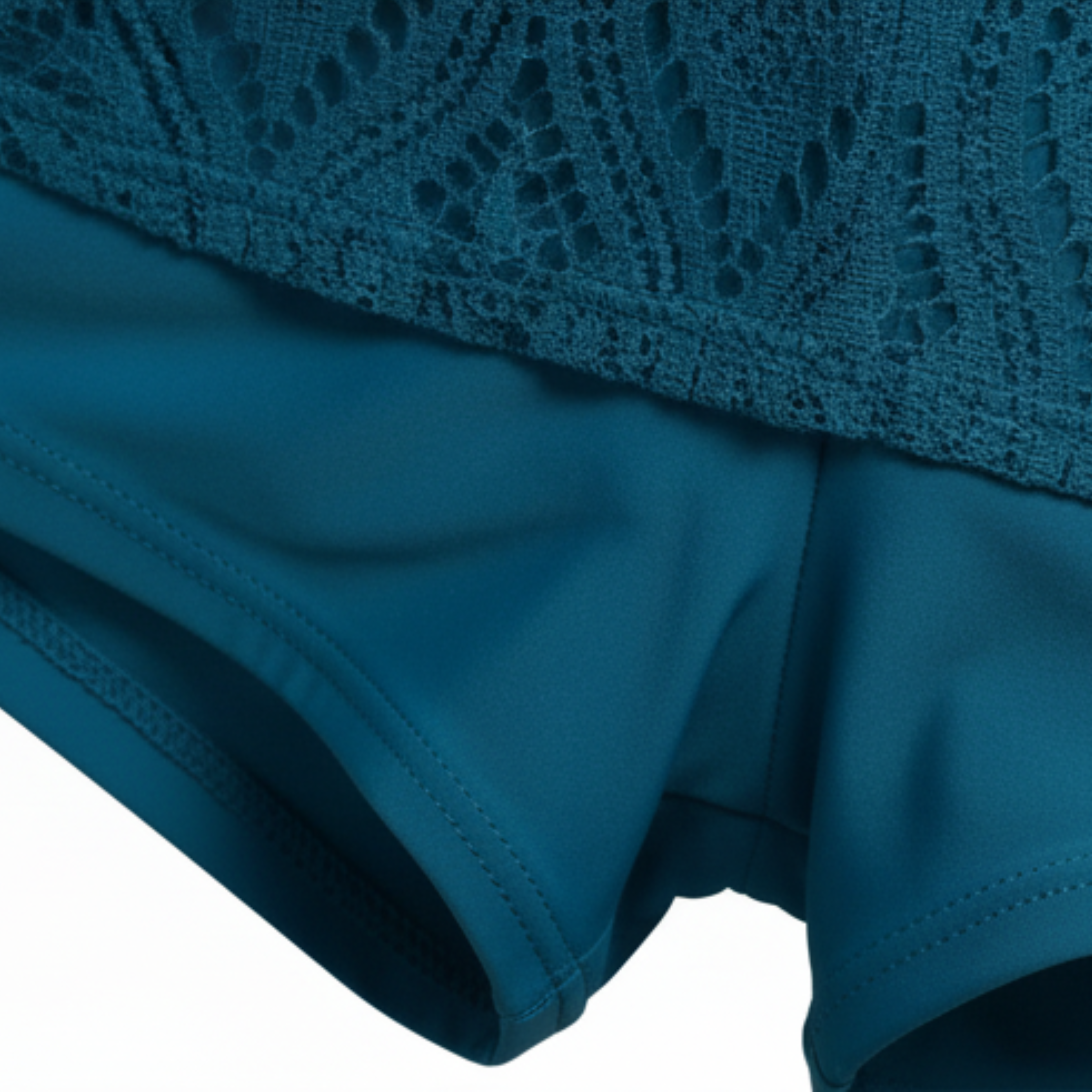 Zweiteiliger Tankini-Badeanzug mit Spitze und hoch tailliertem Badeshort