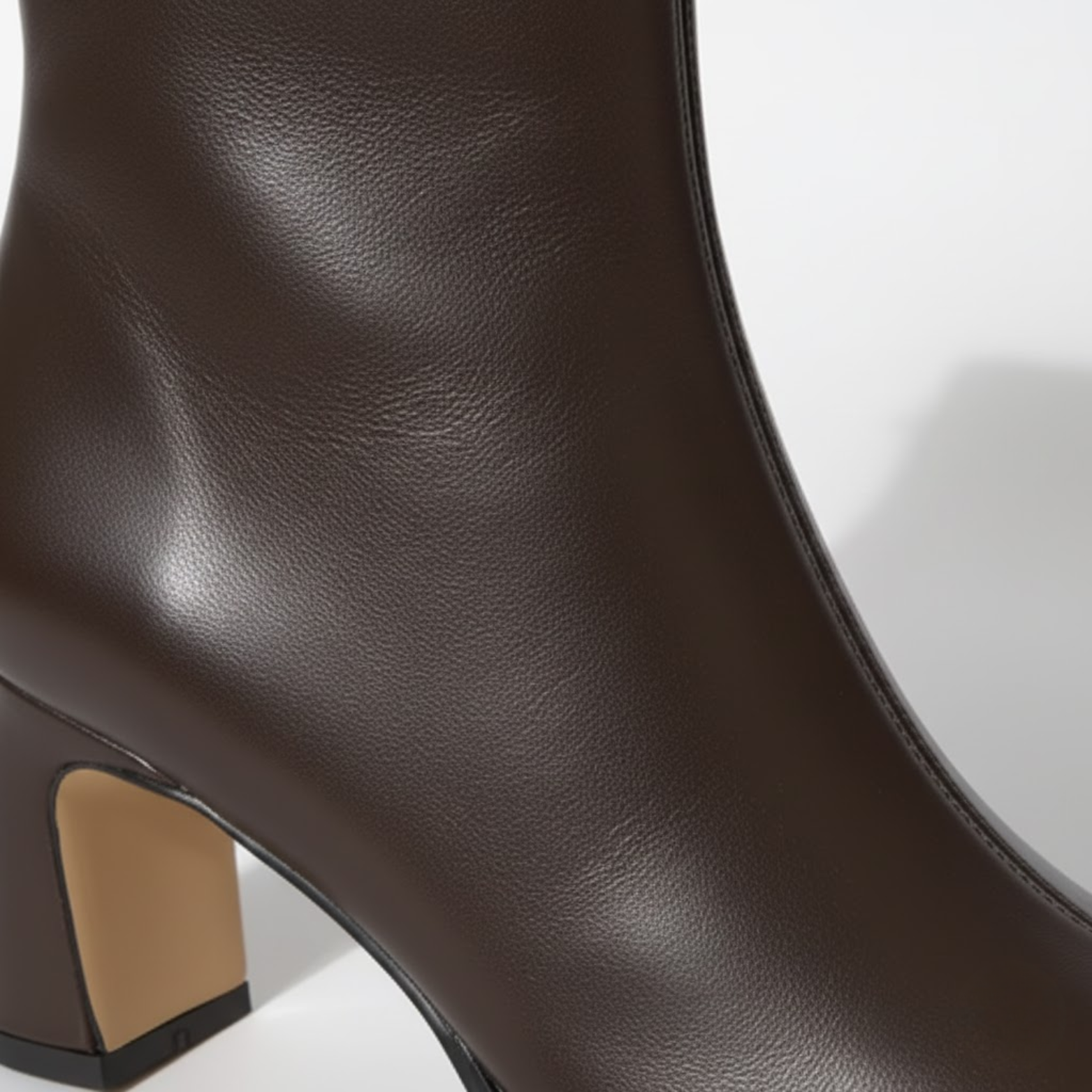 Botins Femininos Vintage Quentes com Biqueira Quadrada