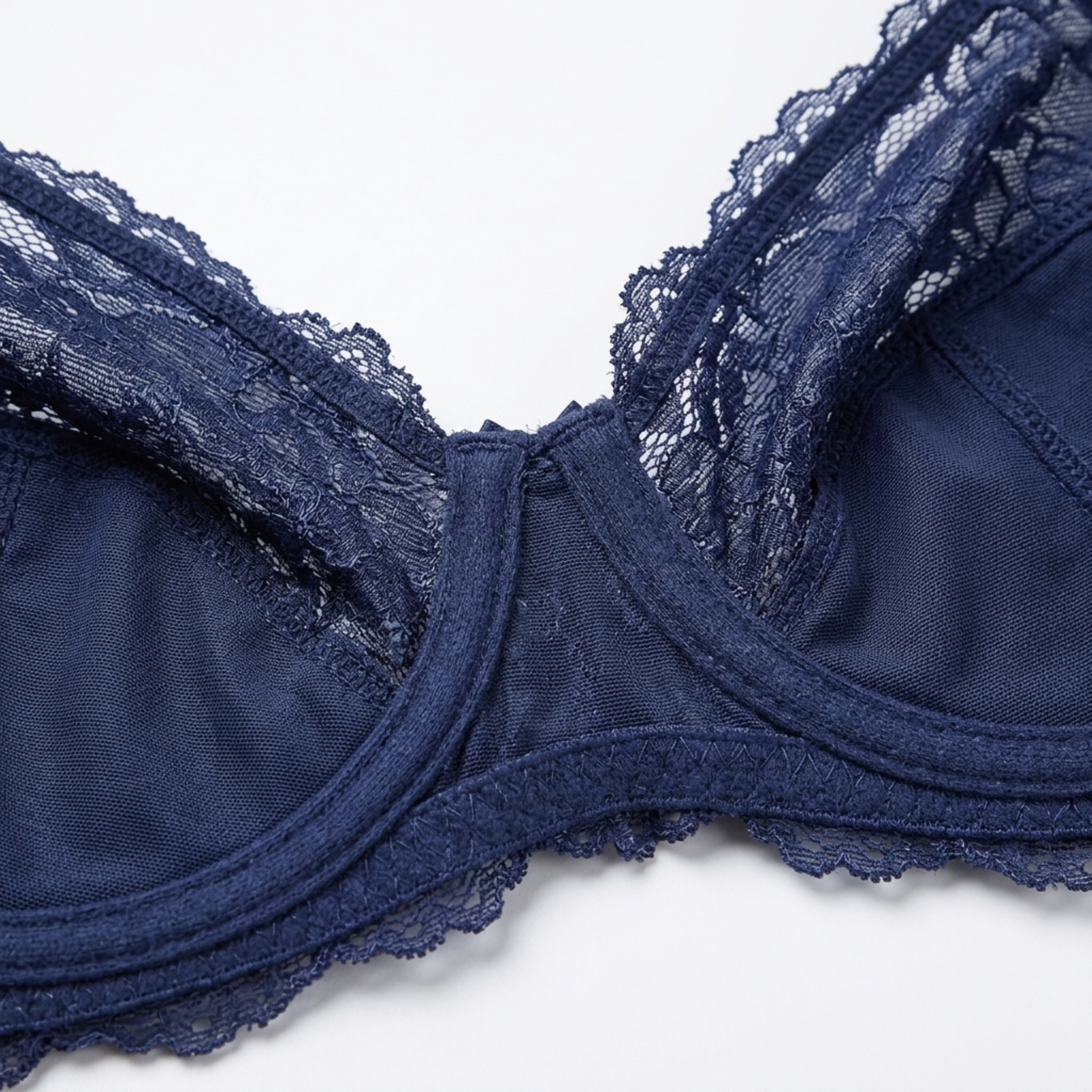 Reggiseno taglie forti da donna con ferretto e dettagli in pizzo