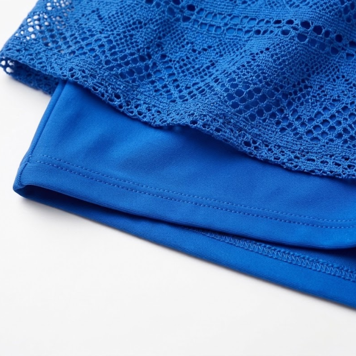 Tankini sæt til kvinder med højtaljet top og shorts