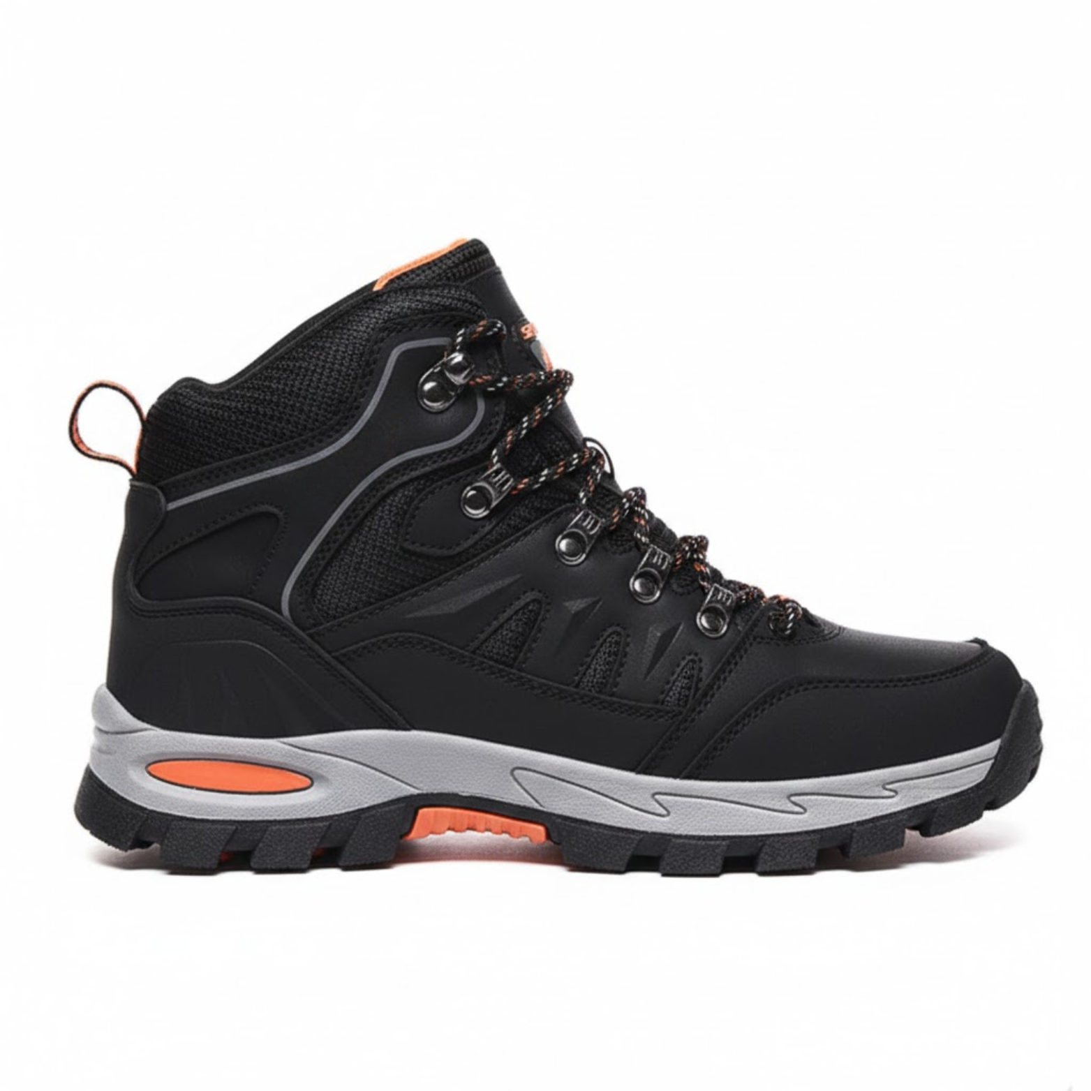 Férfi túracipő bélelt csúszásgátló talppal