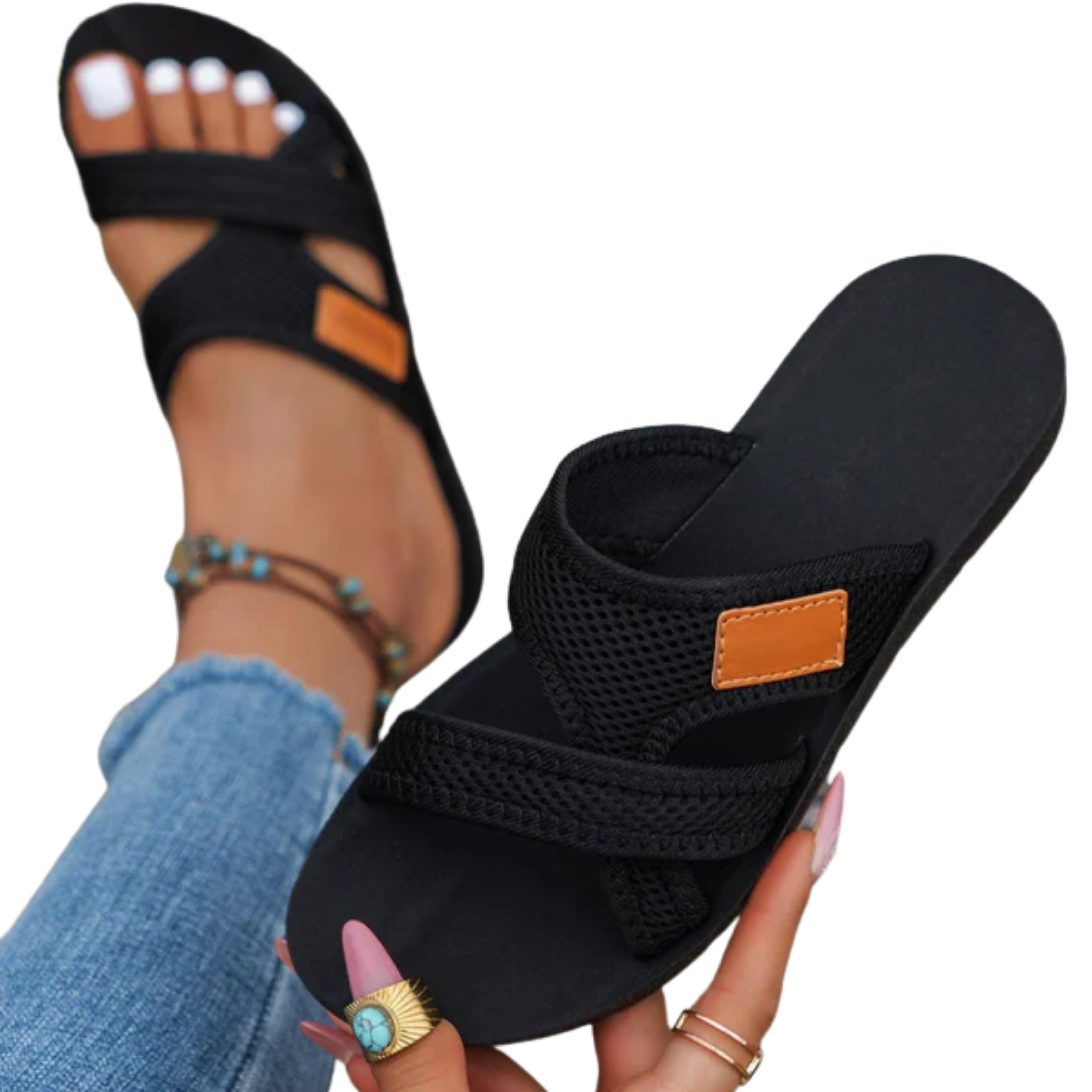 Slip-on women's sandals — breathable mesh — flat heel — beach and everyday use