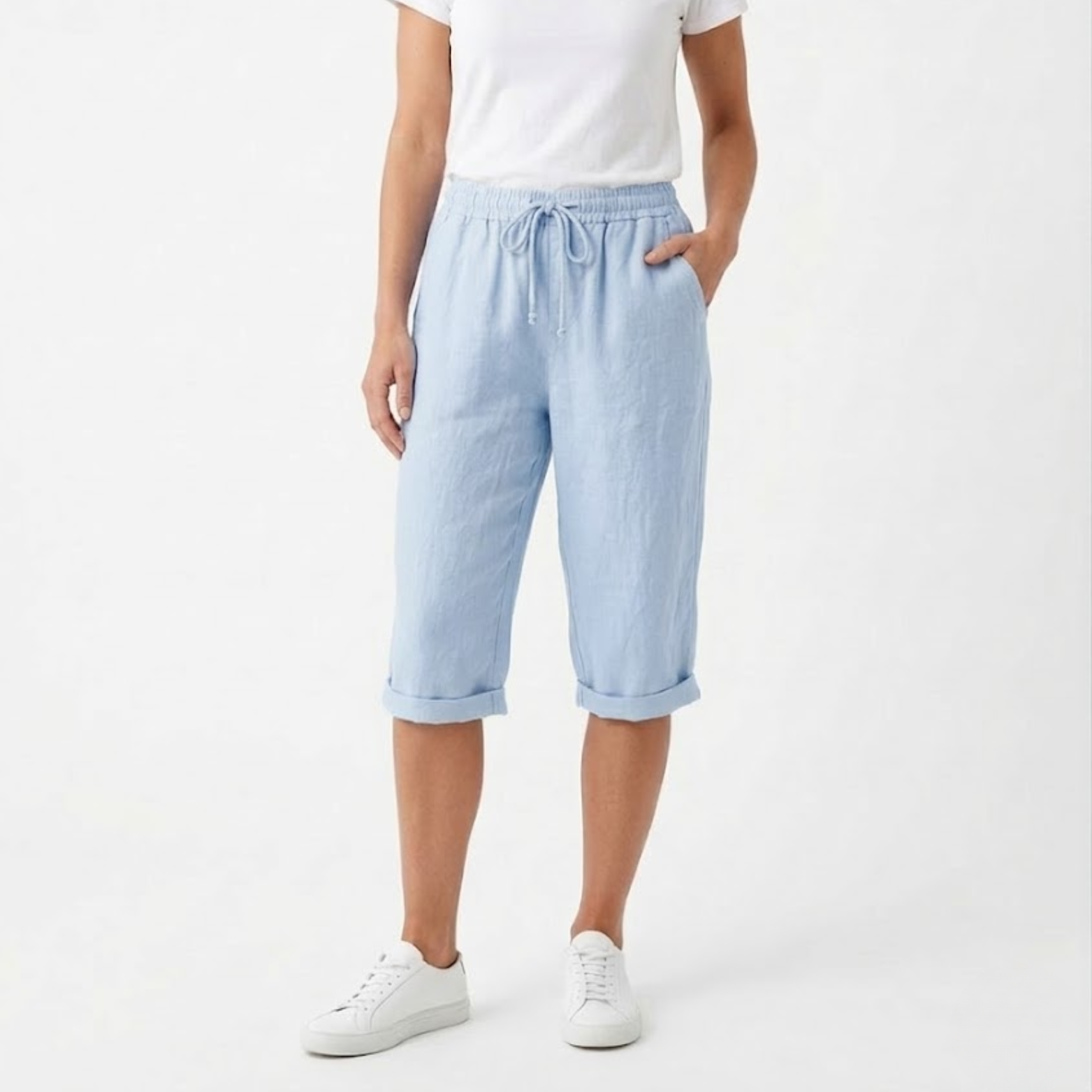 Pantaloni scurți din bumbac și in cu talie elastică și buzunare pentru femei