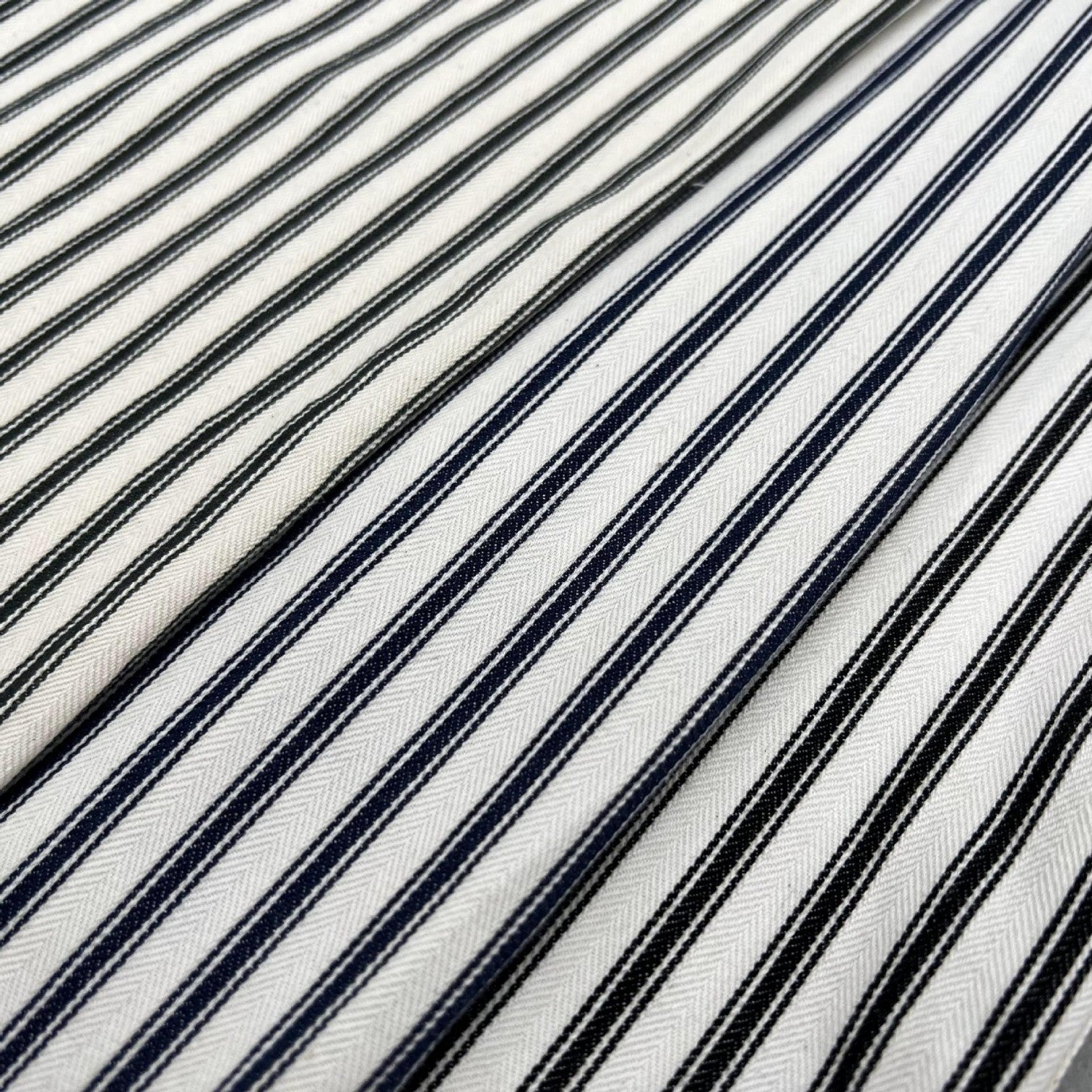 Ancienne Monde | Chemise Rayée à Manches Longues pour Homme – Superposition Légère, Élégance Côtière Intemporelle