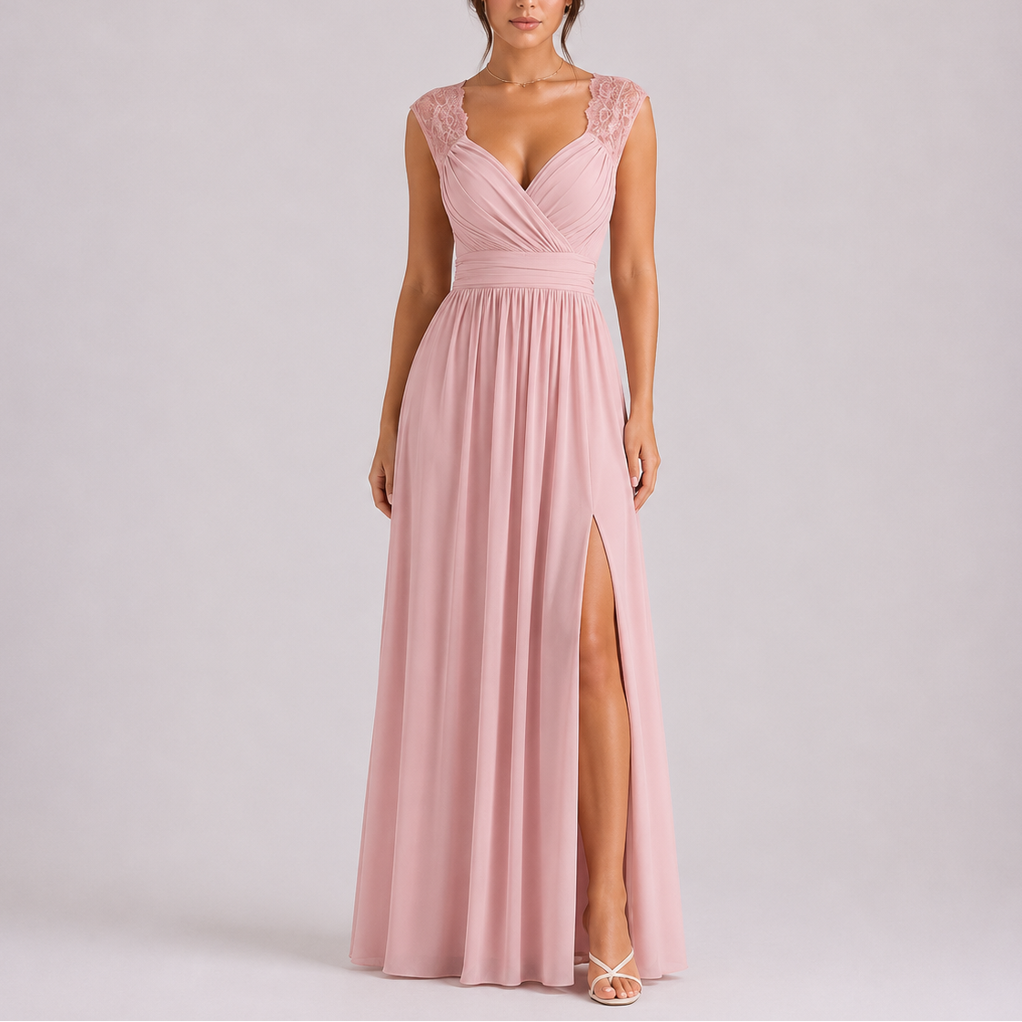Abendkleid mit seitlichem Schlitz