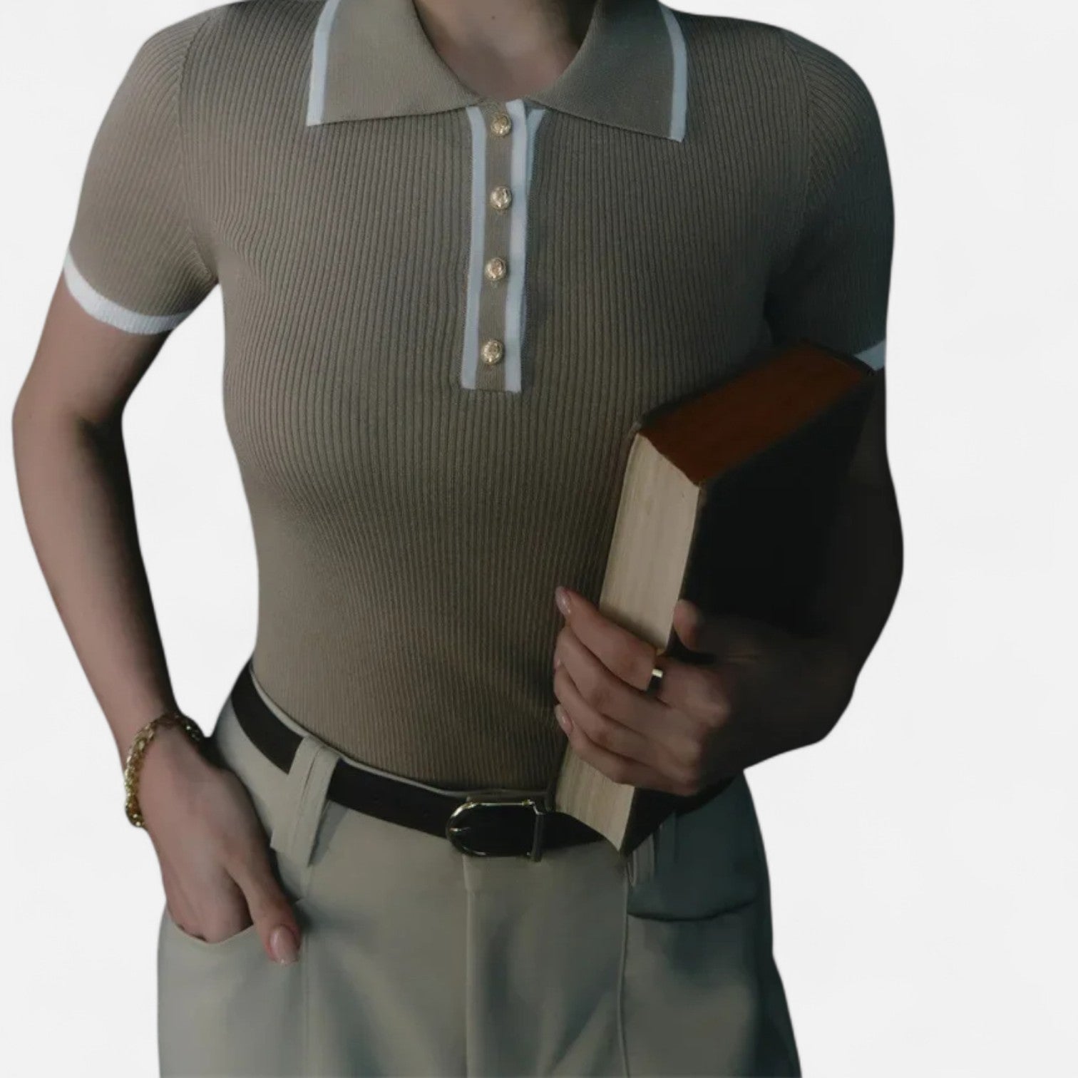 Ancienne Monde | Pull en Maille avec Revers Contrasté pour Femme – Élégant Haut à Manches Courtes
