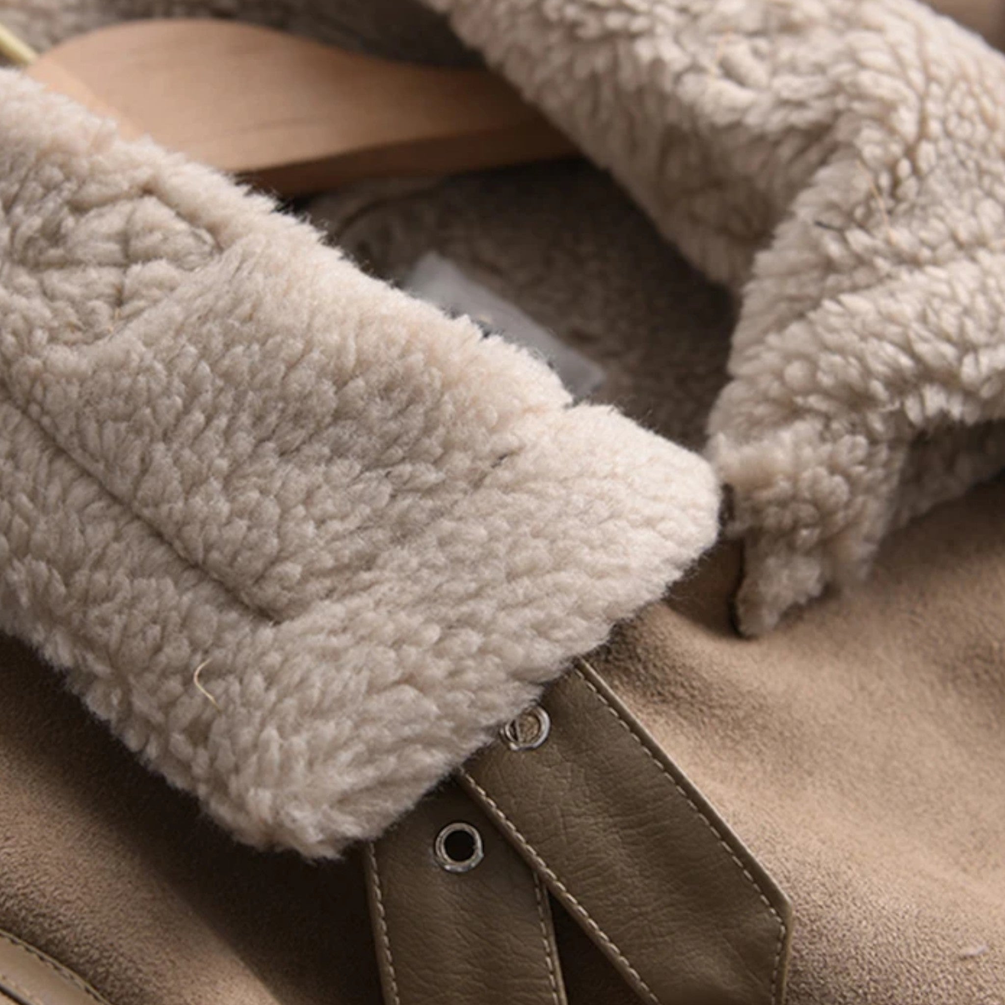 Ancienne Monde | Veste Femme Suédine Doublée Mouton Chic