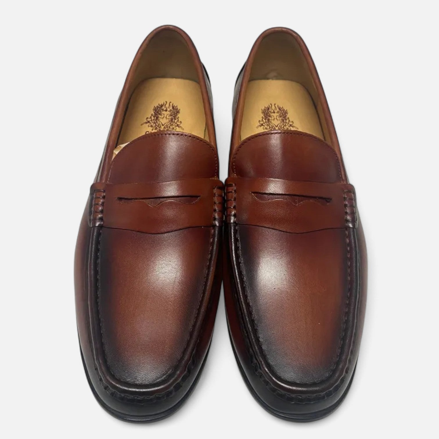 Ancienne Monde | Mocassins Penny en Cuir pour Homme – Élégance Noire à Enfiler pour le Bureau & les Occasions