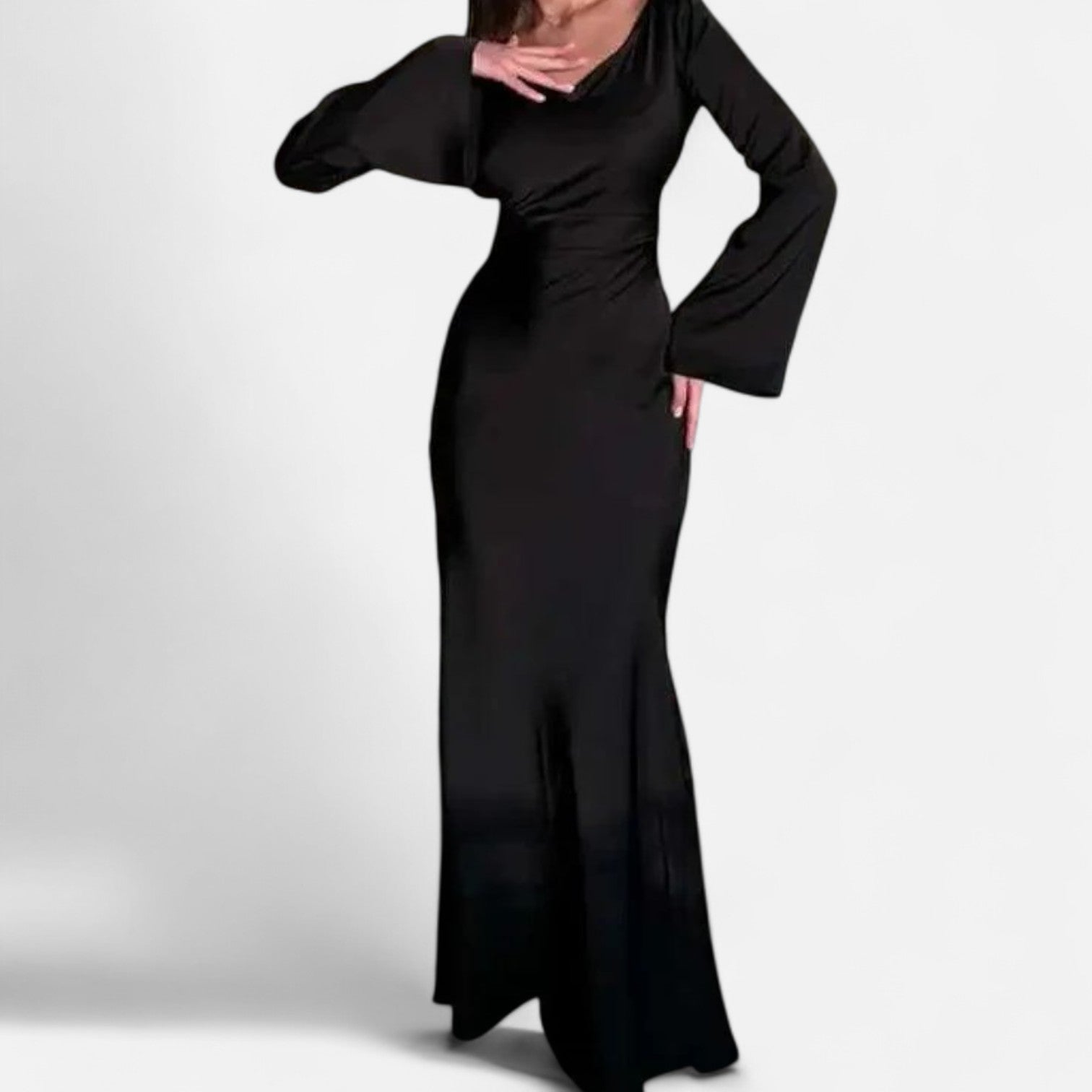 Ancienne Monde | Robe Longue pour Femme – Manches Évasées et Silhouette Fluide Pleine Longueur