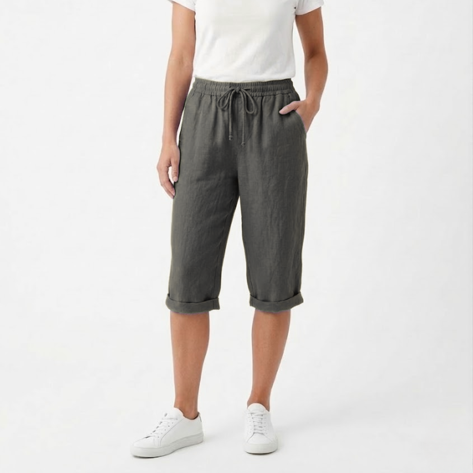 Pantaloni scurți din bumbac și in cu talie elastică și buzunare pentru femei