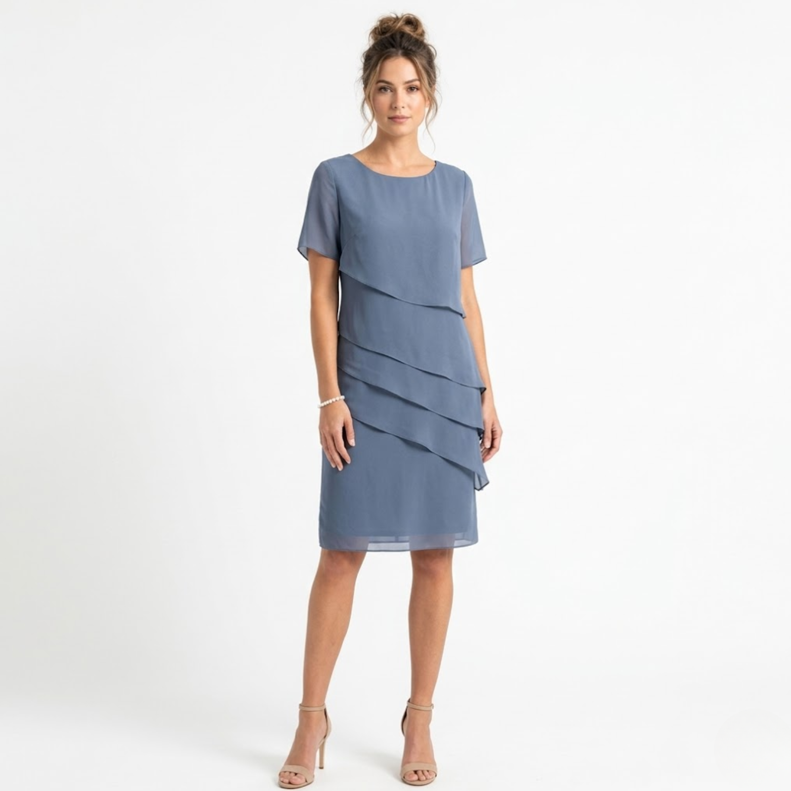 Robe de Soirée Élégante en Mousseline à Volants Superposés et Col Rond