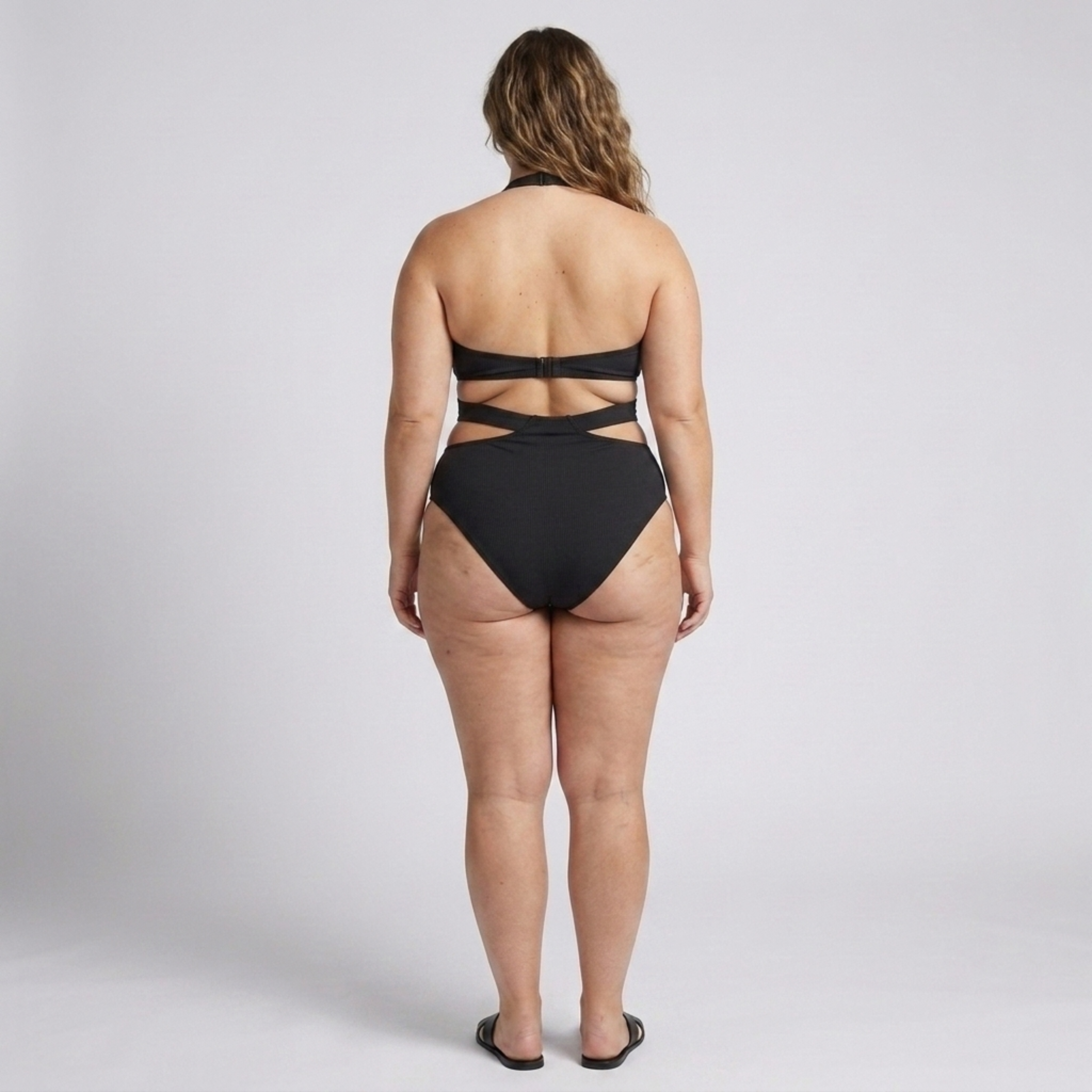Costume da bagno intero taglia grande da donna con schiena scoperta e ritagli