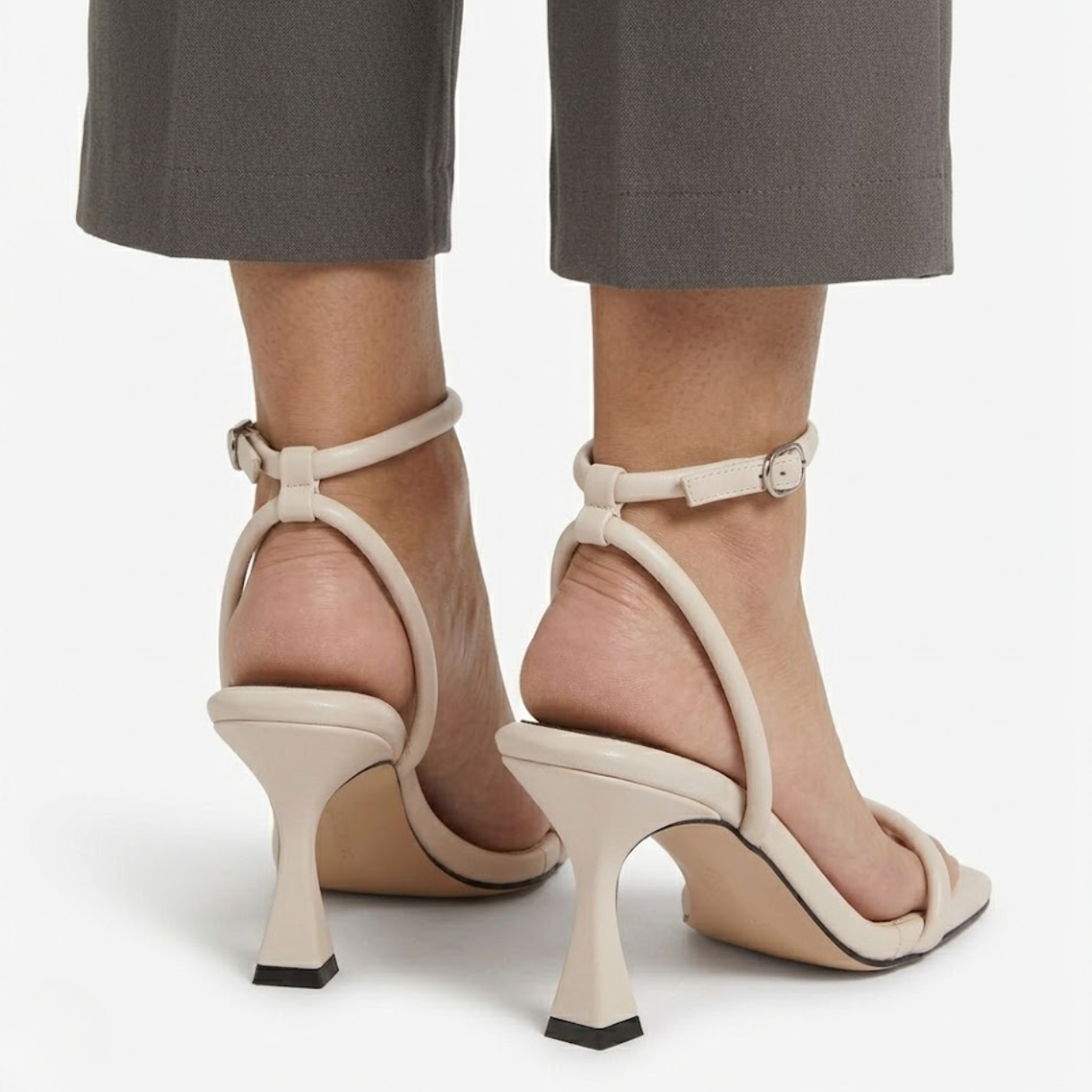 Zapatos Minimalistas Nu-Pieds con Tacón Bobina y Punta Cuadrada para Mujer con Tiras Finas