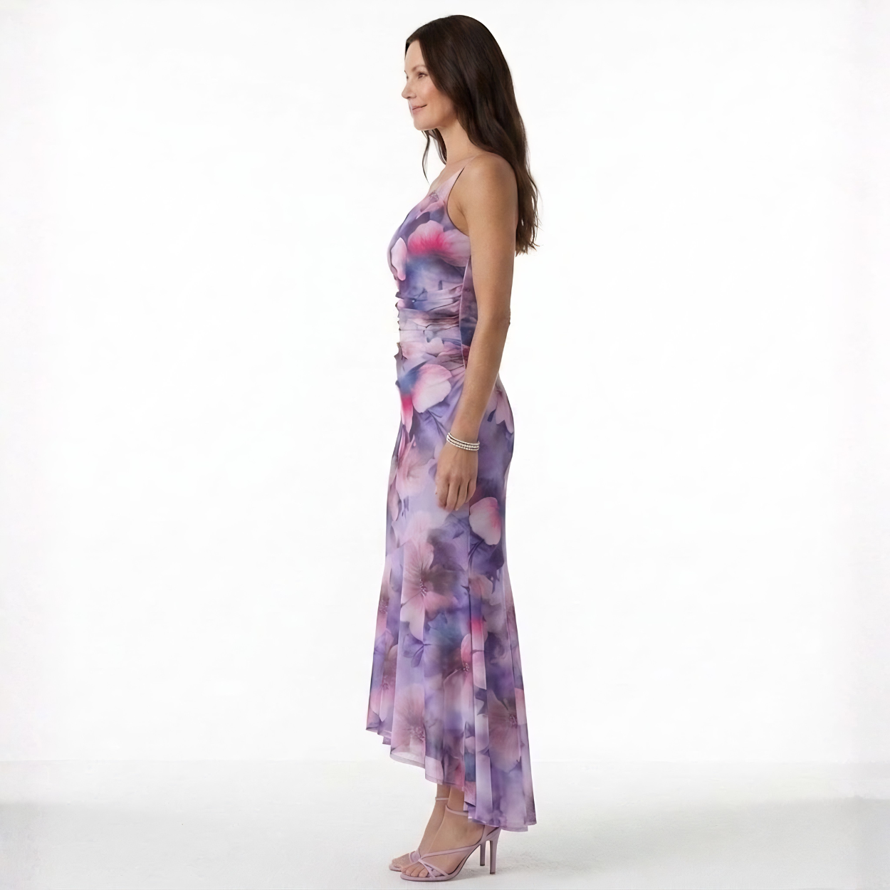 Robe Maxi Asymétrique à Imprimé Floral avec Fronces et Ourlet Queue de Poisson