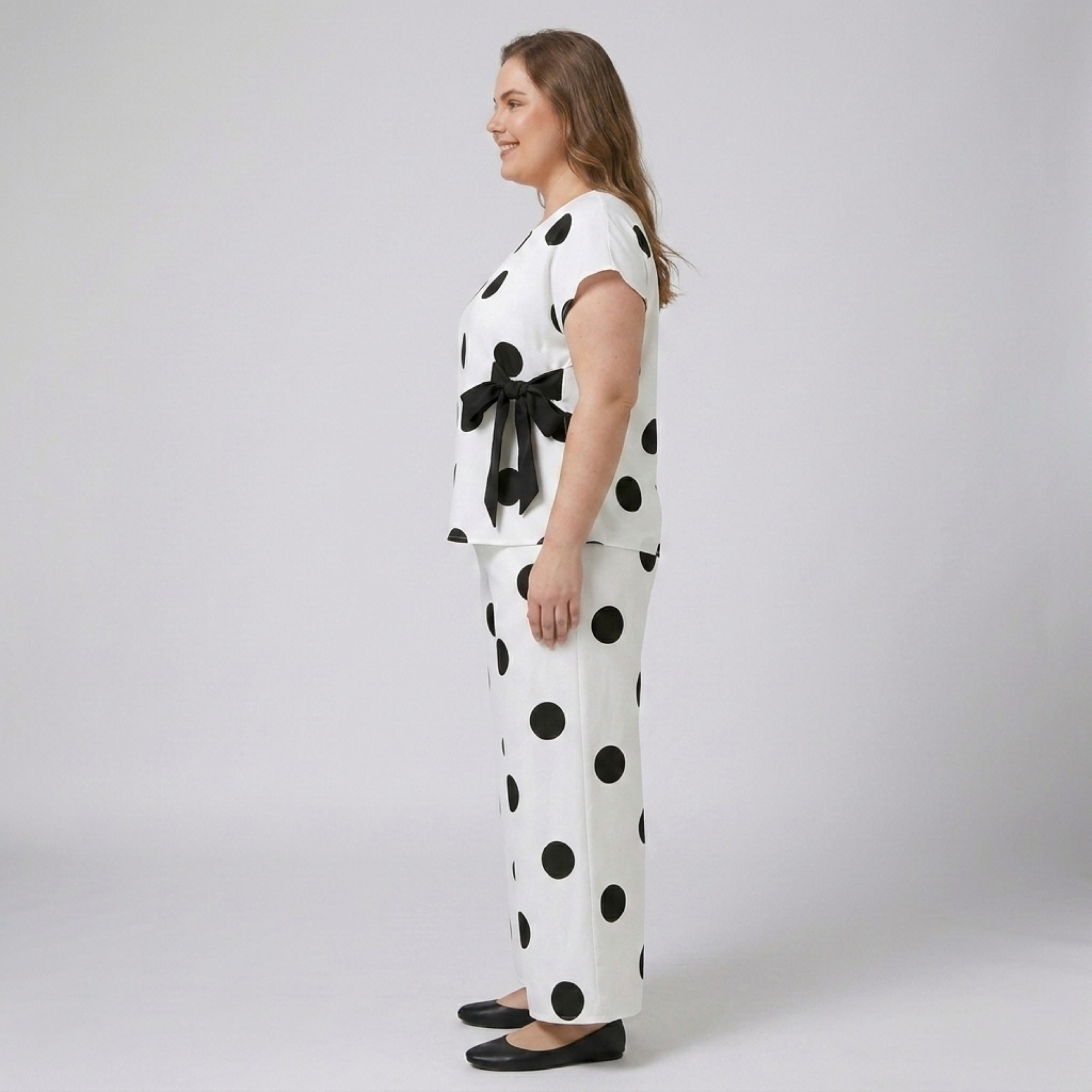 To-delt plus size sæt med prikker til kvinder