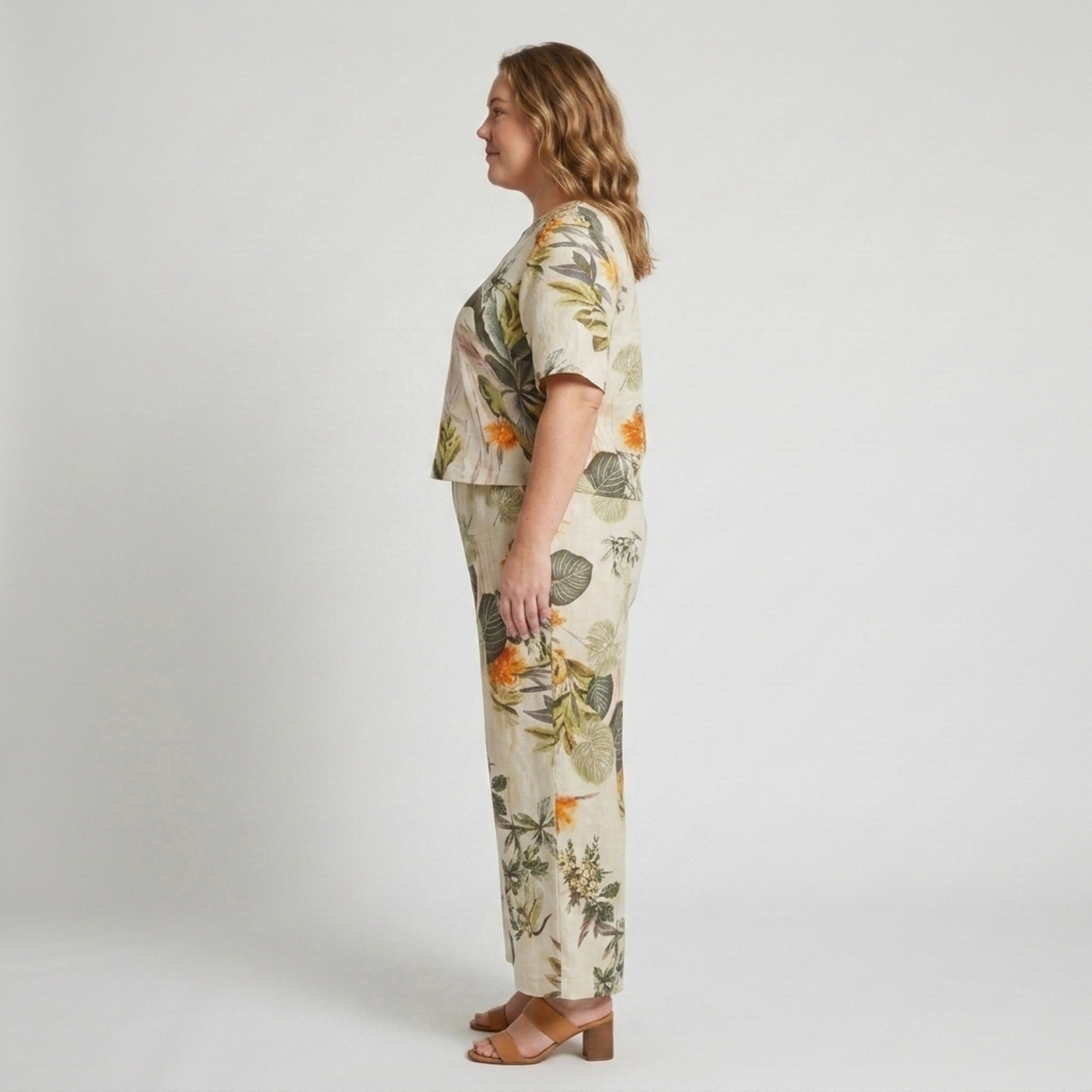 Sæt med bukser i store størrelser med blomsterprint