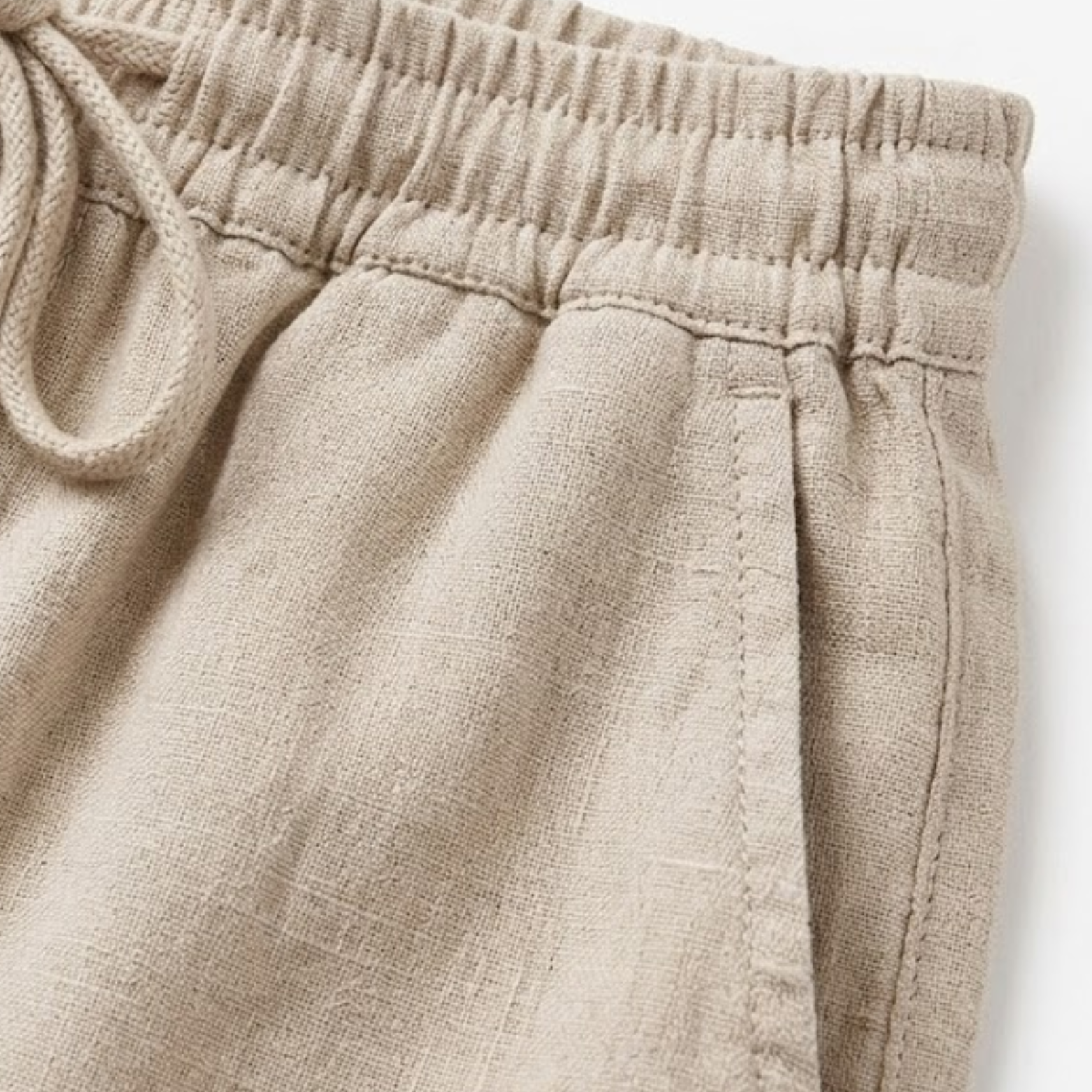 Pantaloni scurți din bumbac și in cu talie elastică și buzunare pentru femei