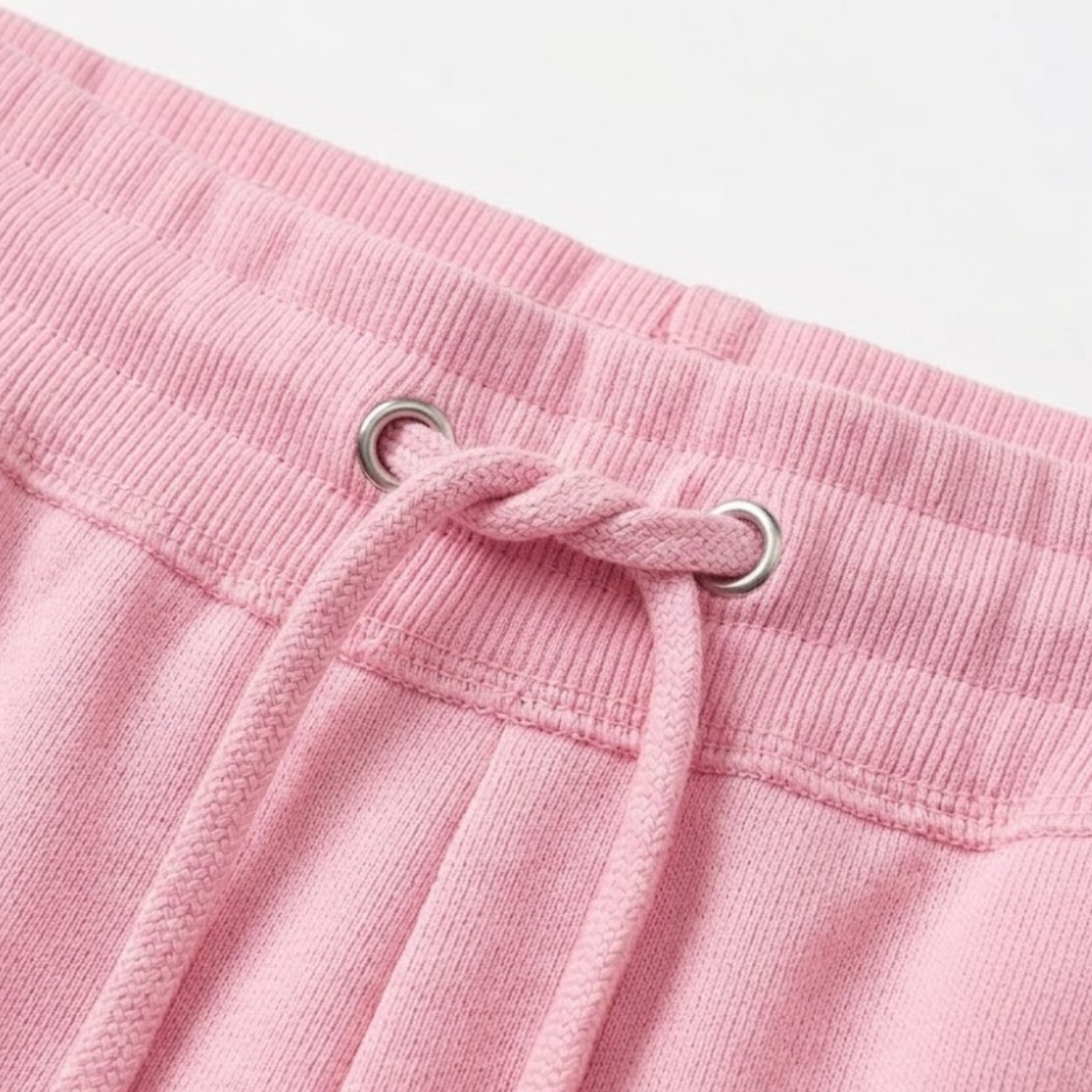 Conjunto de Duas Peças para Mulher com T-shirt de Gola Redonda e Calças Largas Fluídas