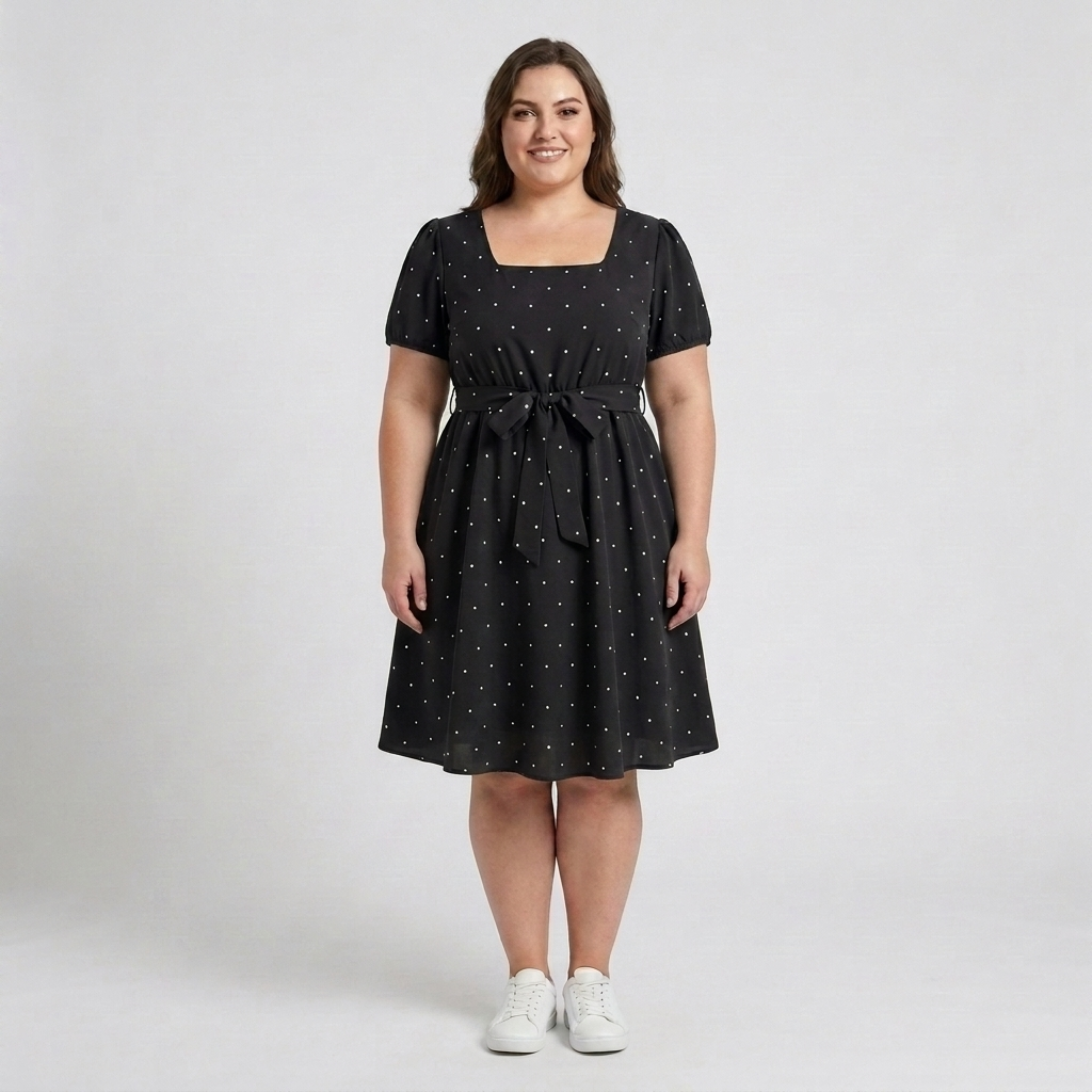 Vestito a trapezio taglia grande da donna a pois con scollo quadrato e maniche a sbuffo