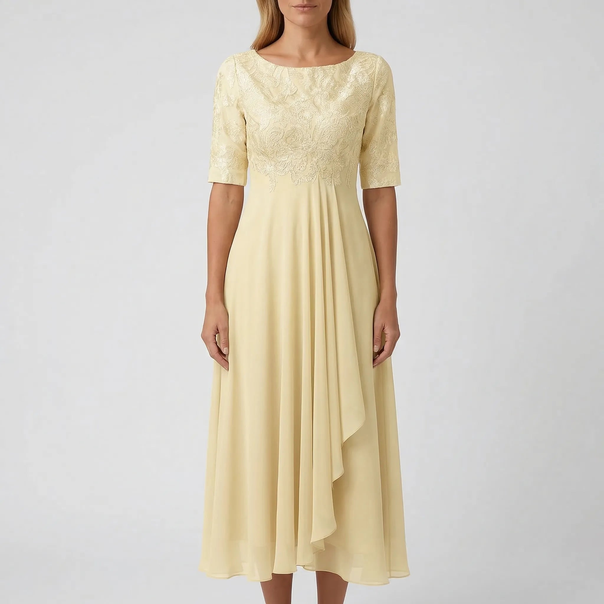Robe de cocktail pour femme - coupe trapèze et buste en dentelle | soirée