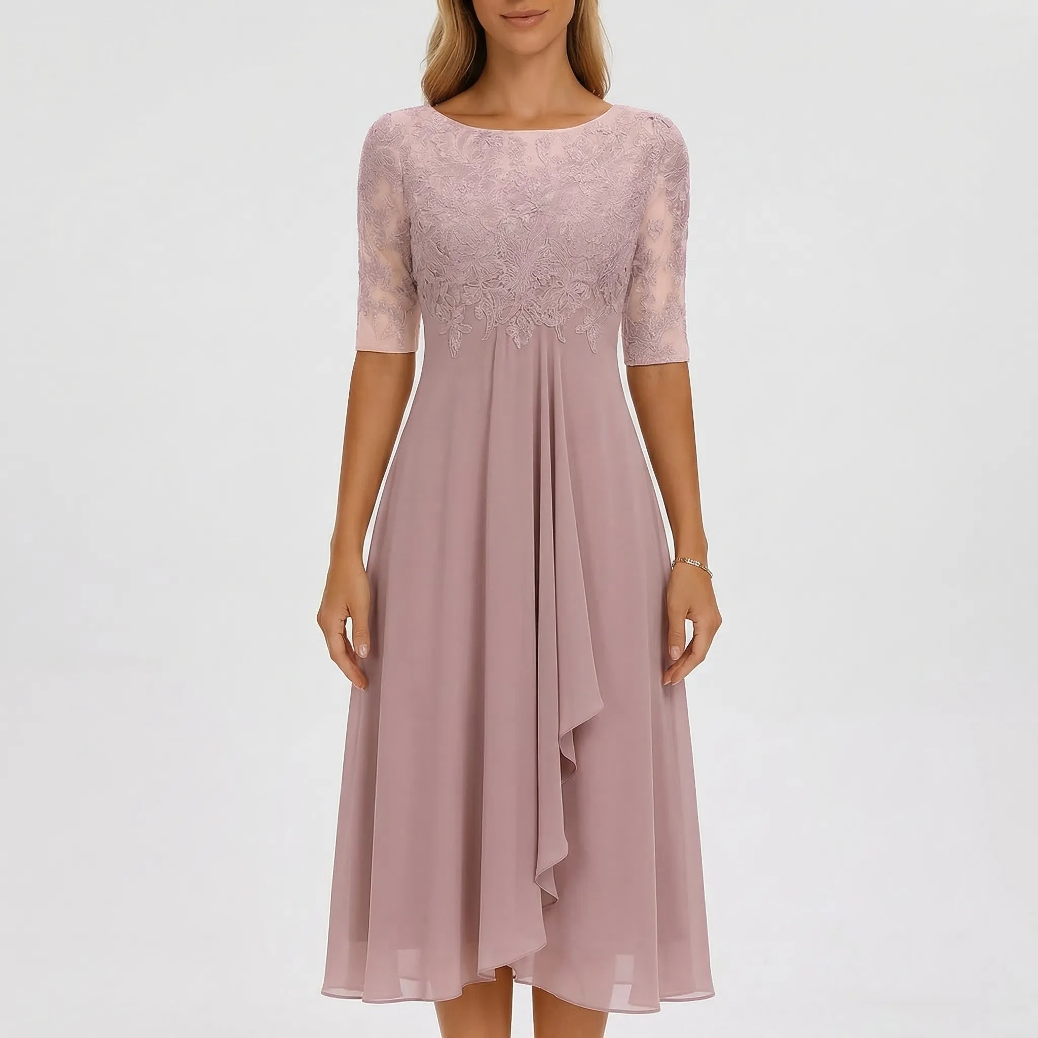 Robe de cocktail pour femme - coupe trapèze et buste en dentelle | soirée