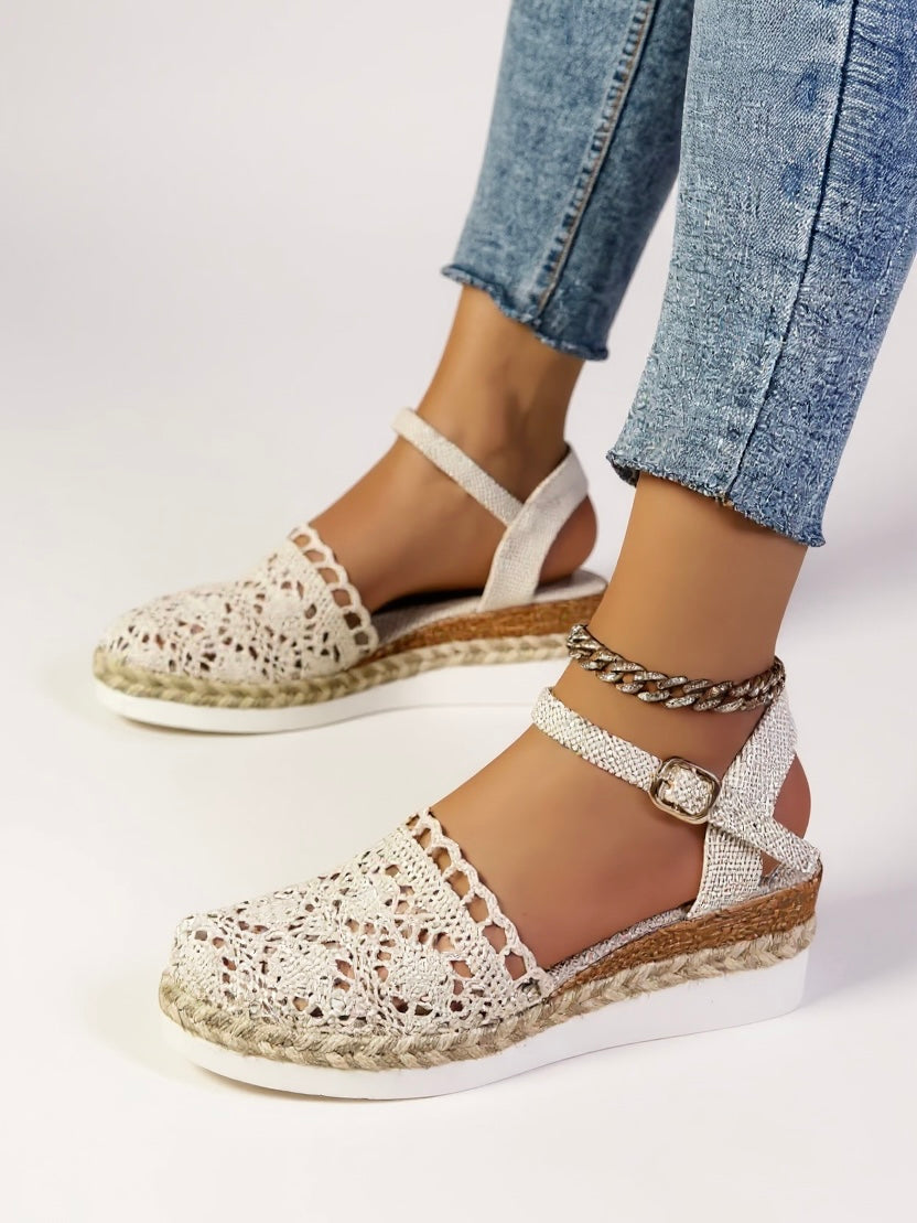 Dámské klínové espadrilky s nastavitelným páskem na víkend