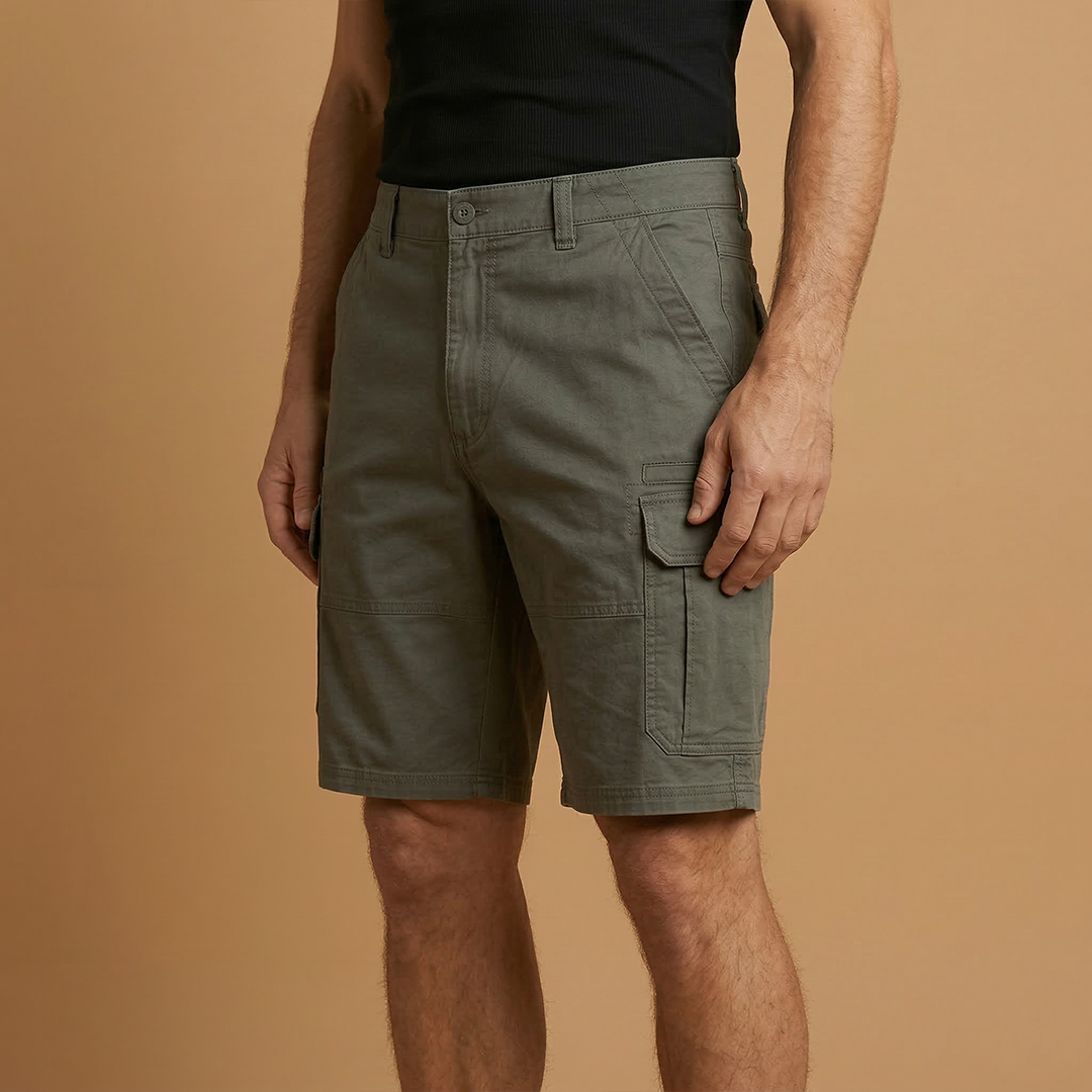 Men's casual Bermuda shorts | straight cut for summer leisure