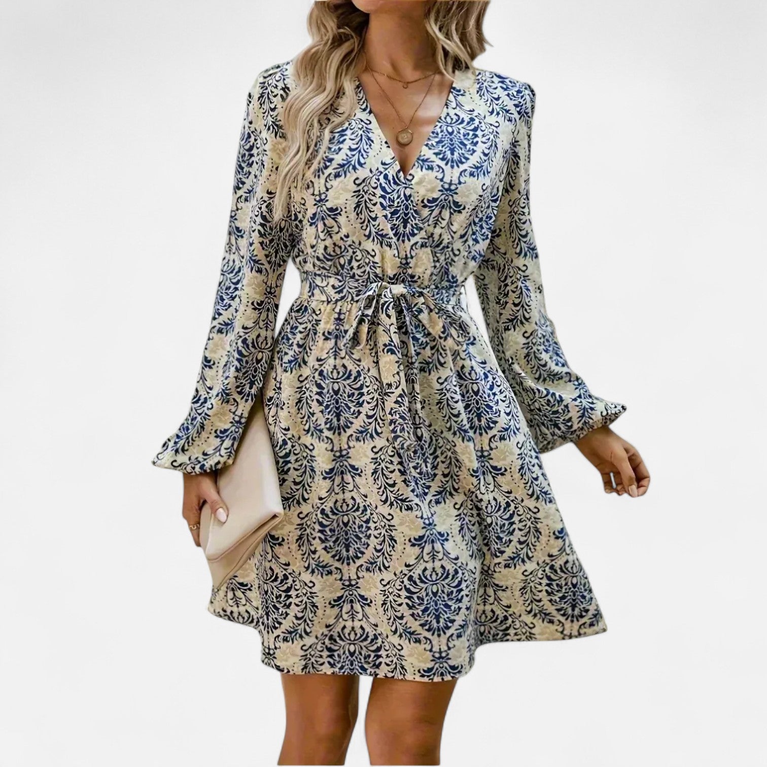 Ancienne Monde | Robe Courte Fleurie Bohème pour Femme – Charme Libre et Élégance Estivale