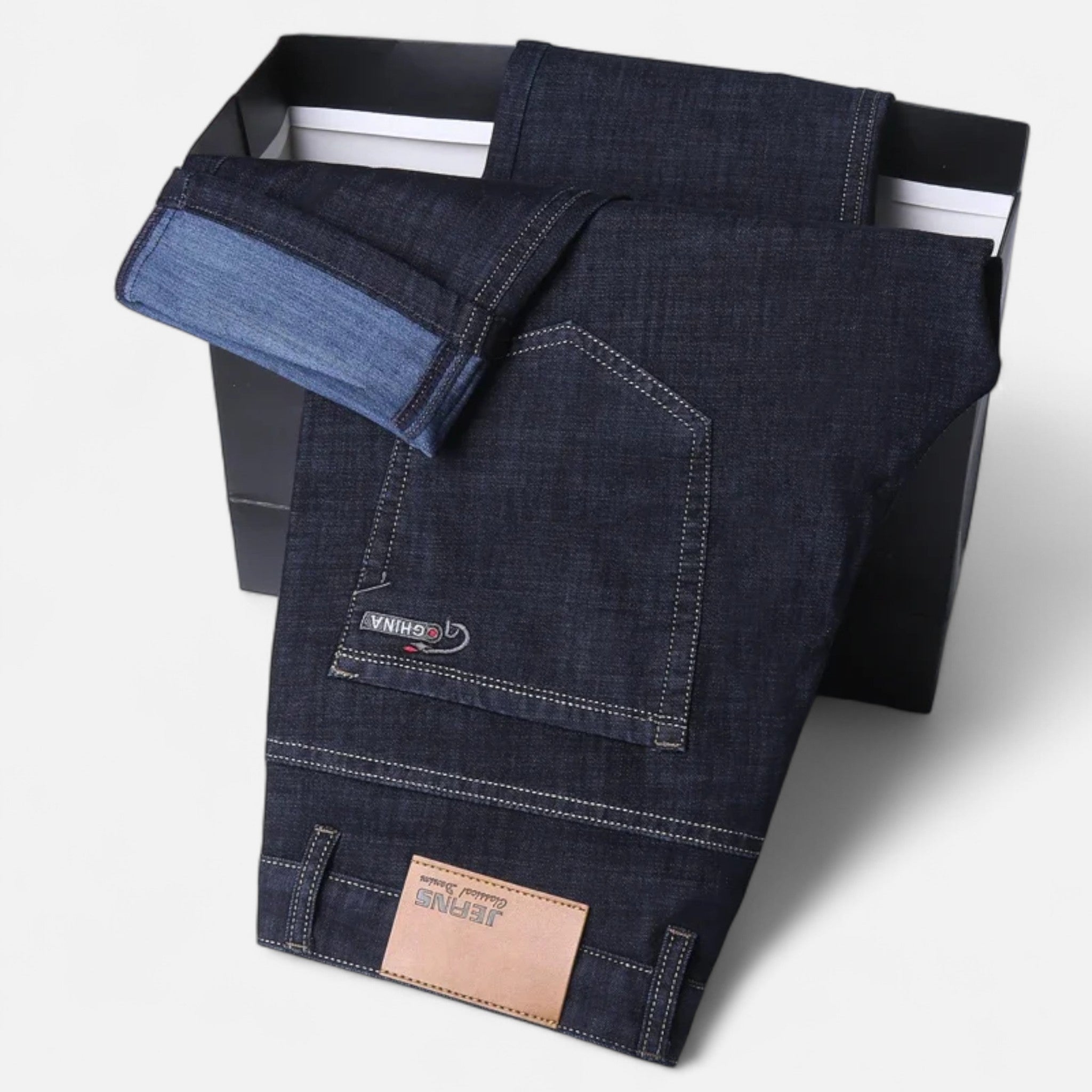 Ancienne Monde | Calças Direitas em Denim Leve