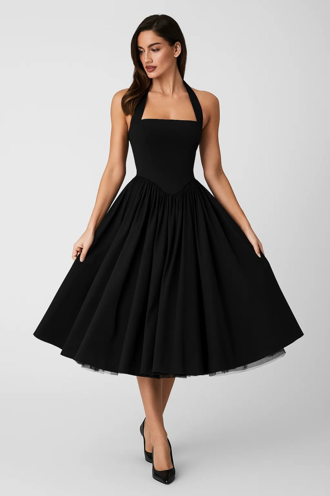 Cocktailkleid mit trapezförmigem Rückenausschnitt